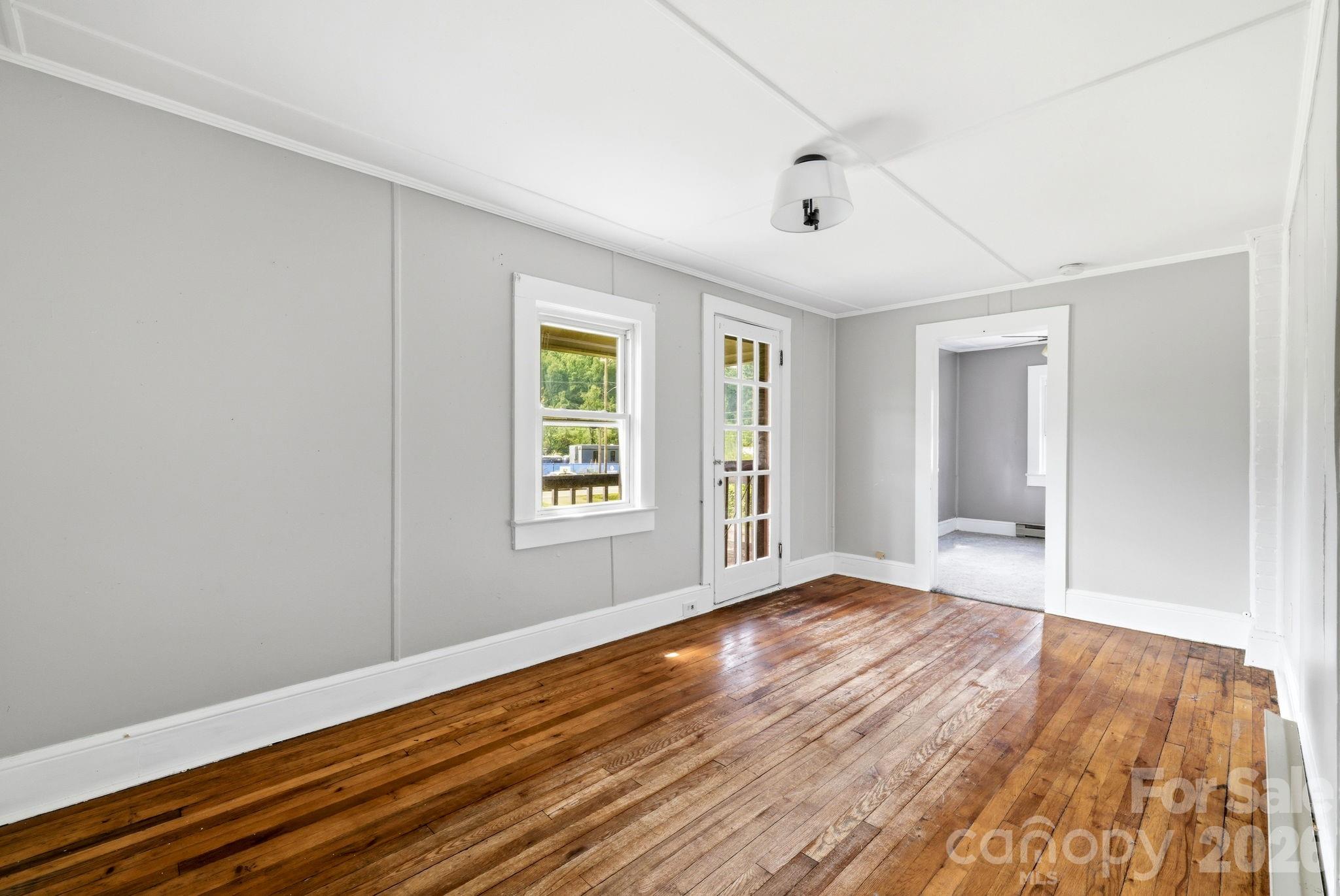 783 Skyland Drive Property Photo 32