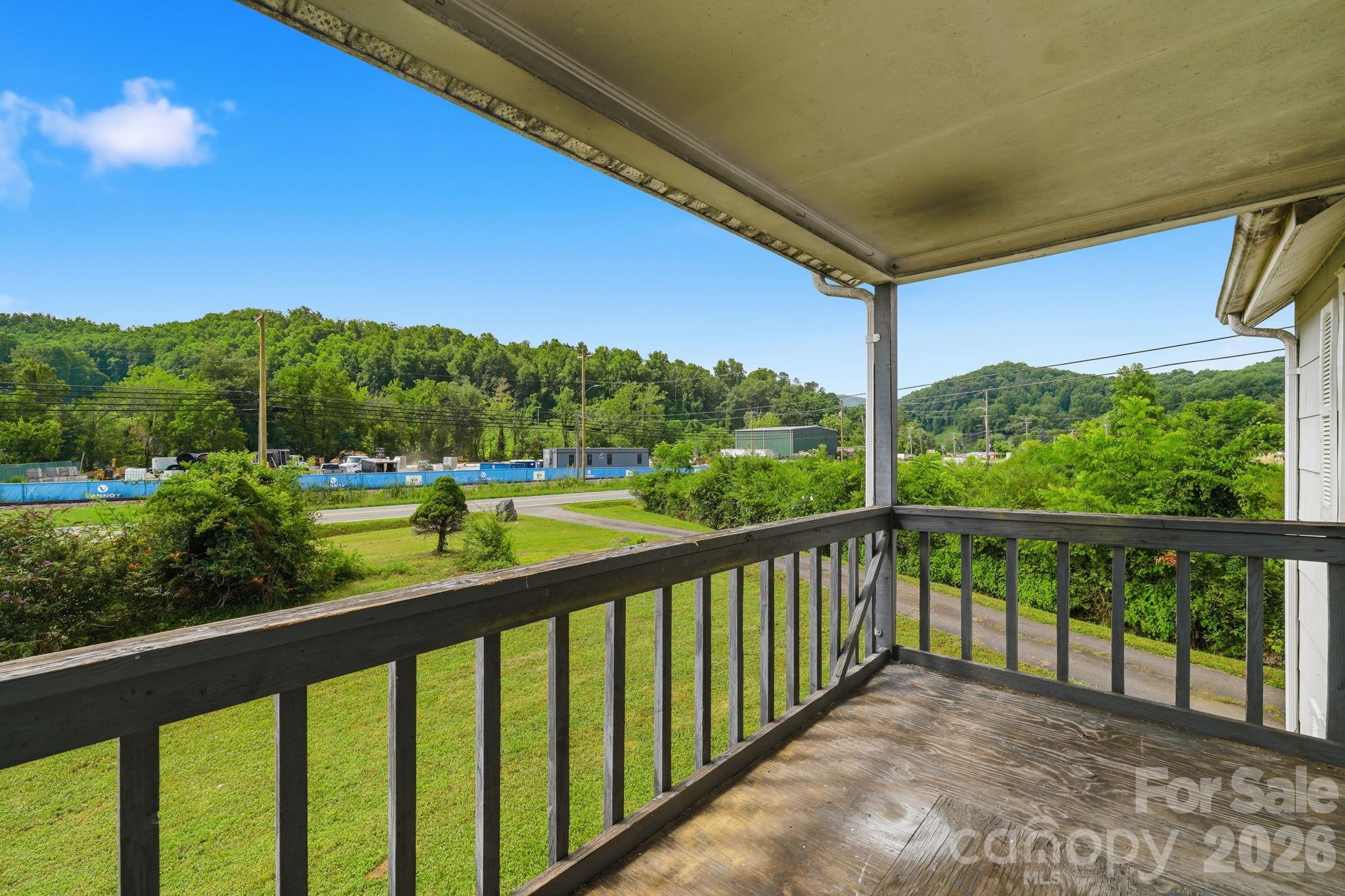 783 Skyland Drive Property Photo 34