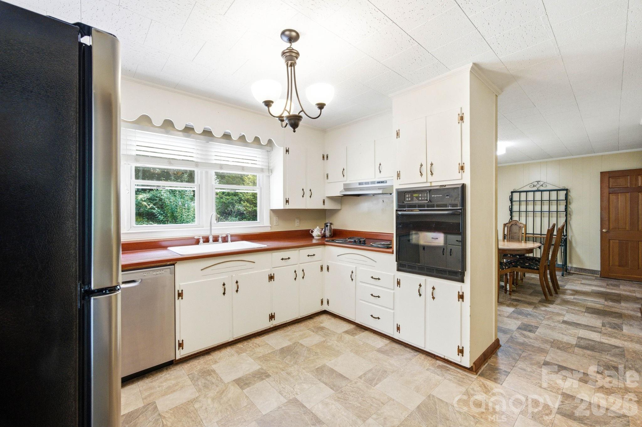 129 Old River Road Property Photo 5