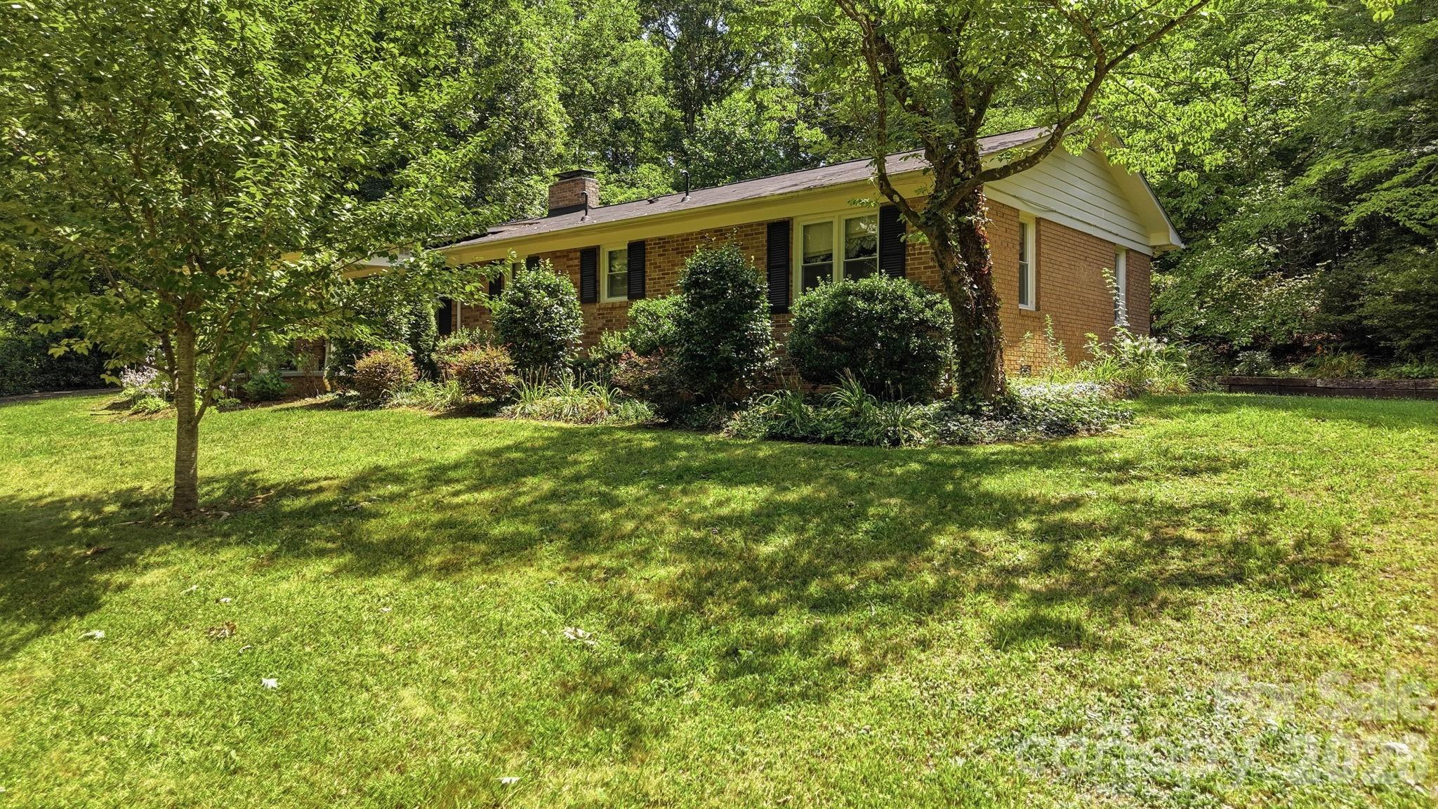 129 Old River Road Property Photo 20