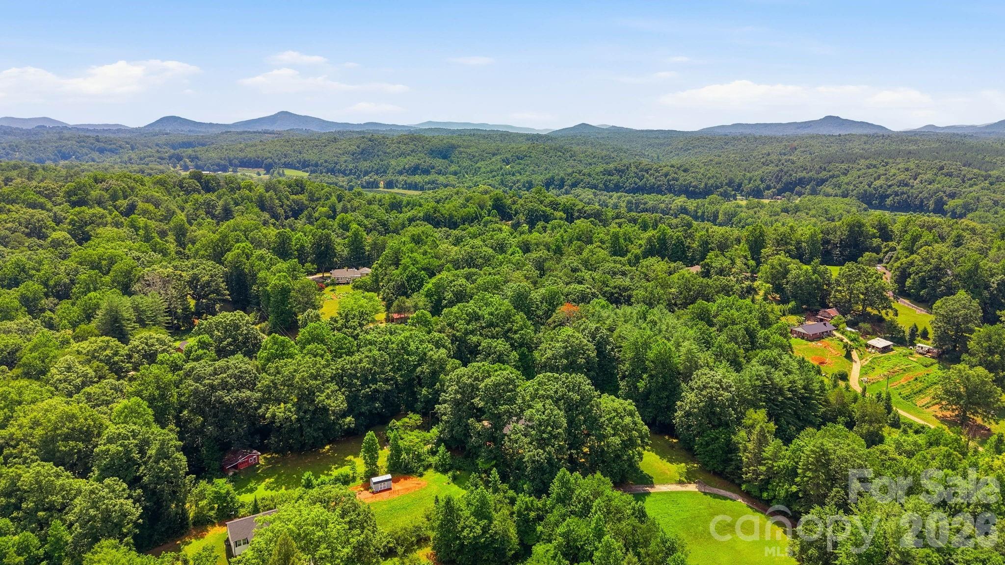 129 Old River Road Property Photo 23