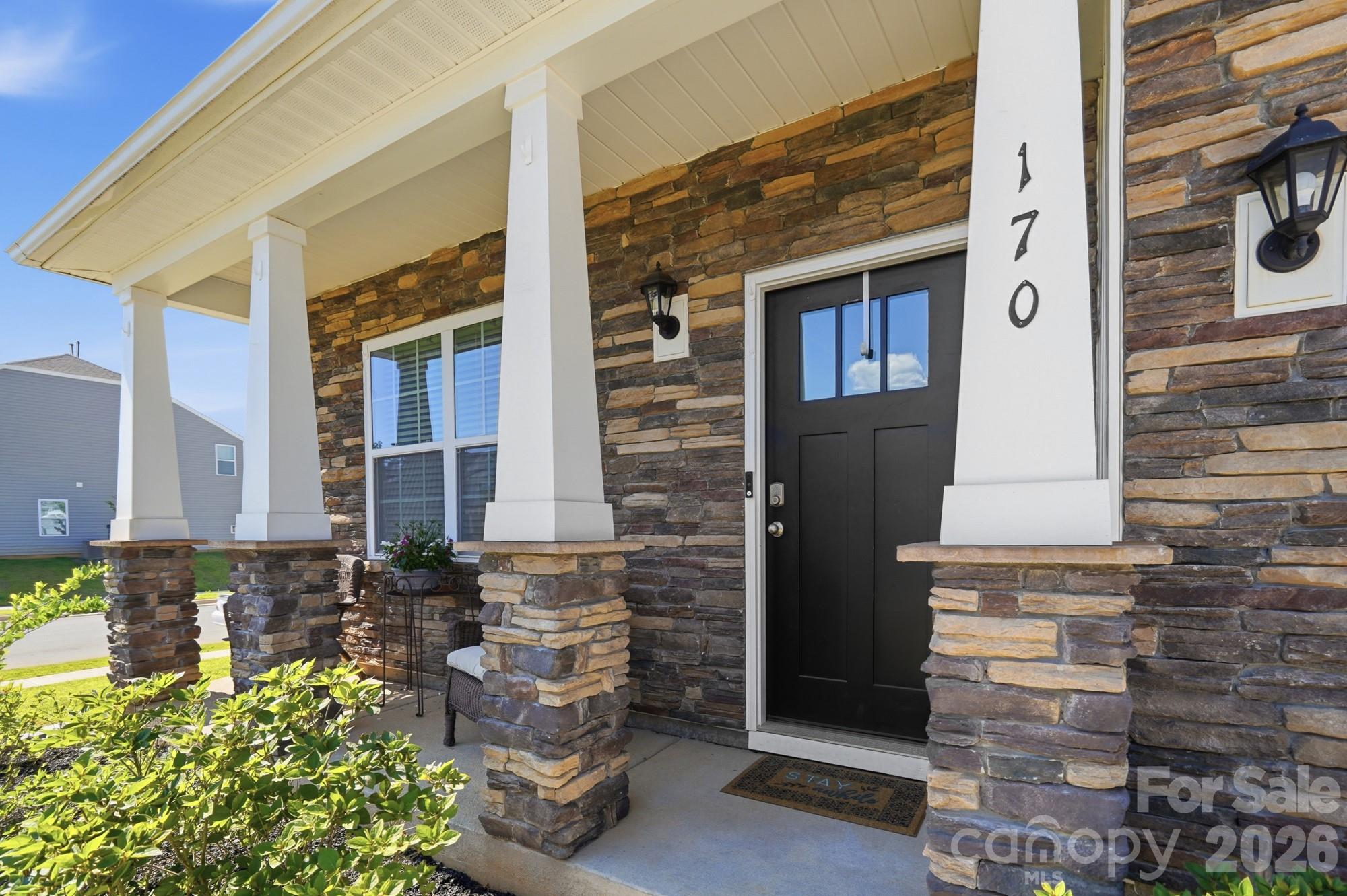 170 Giant Oak Avenue Property Photo 4
