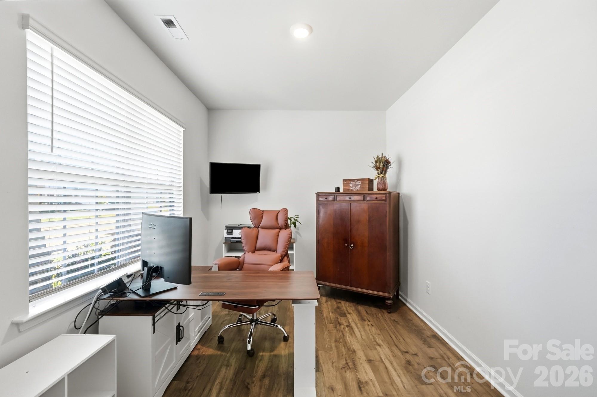 170 Giant Oak Avenue Property Photo 14