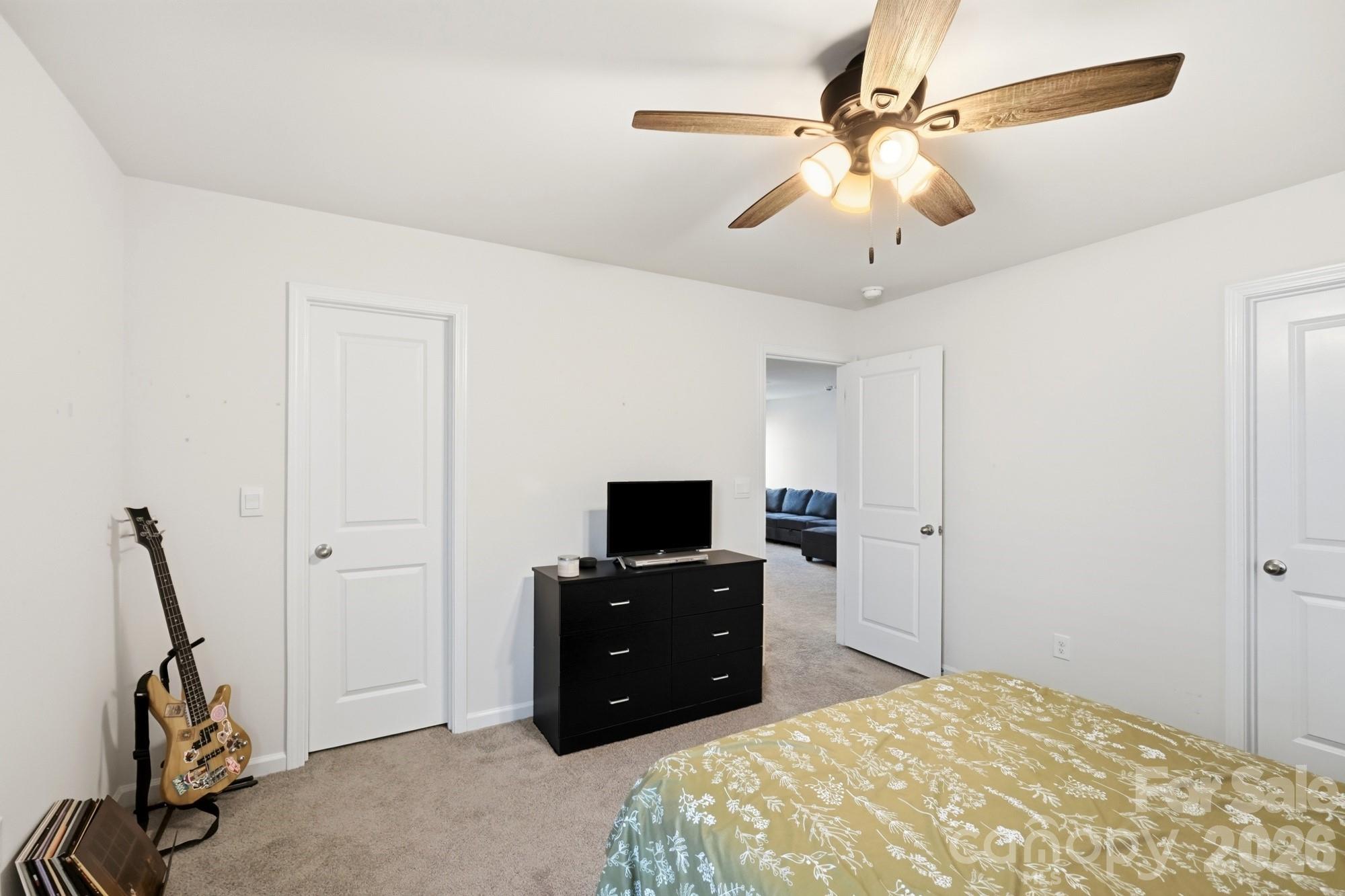 170 Giant Oak Avenue Property Photo 24