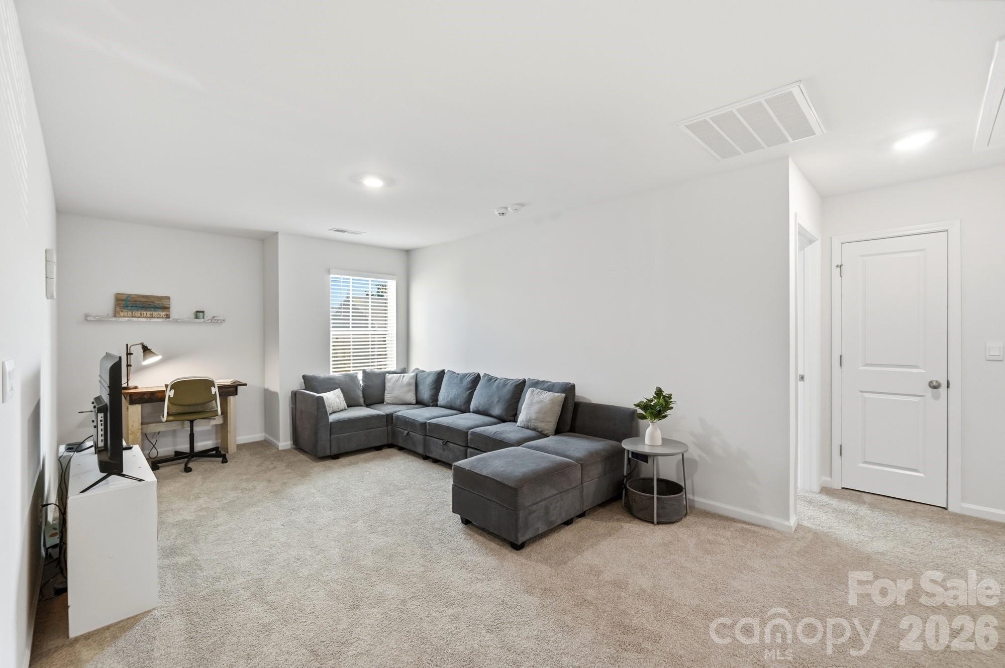 170 Giant Oak Avenue Property Photo 41