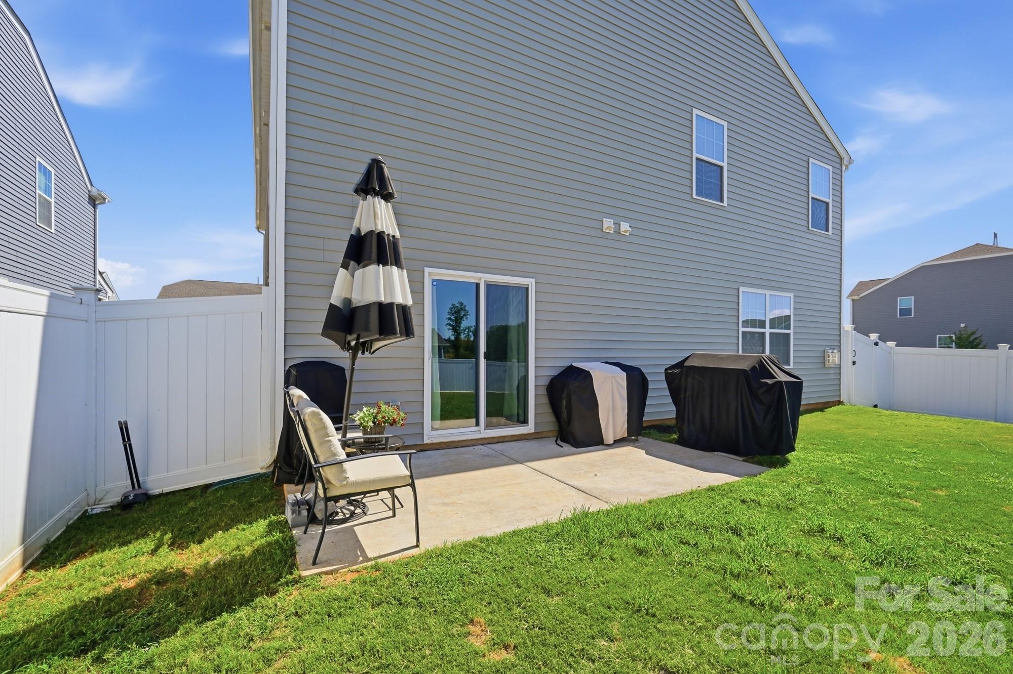 170 Giant Oak Avenue Property Photo 45