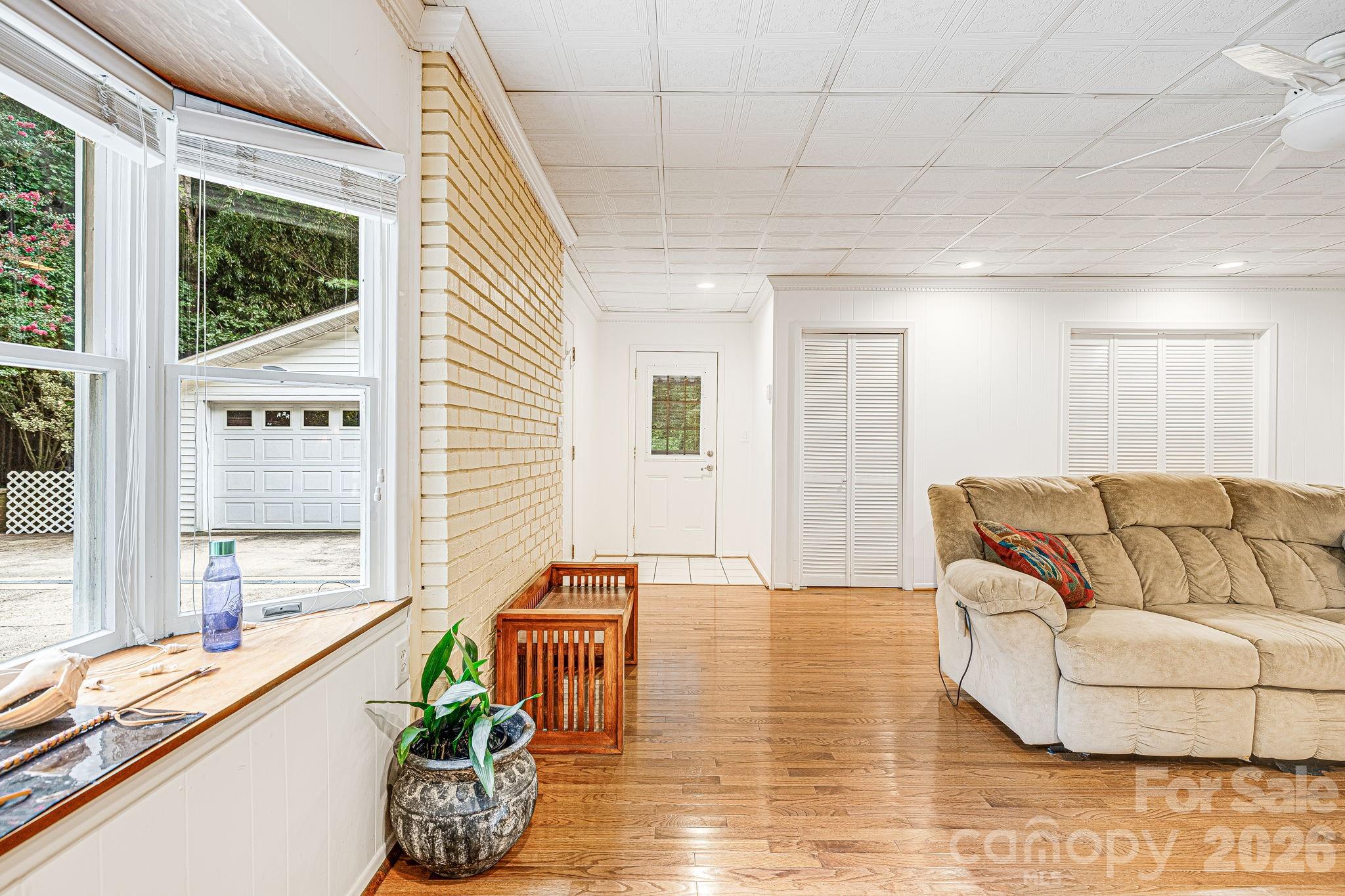 38 Westridge Drive Property Photo 7