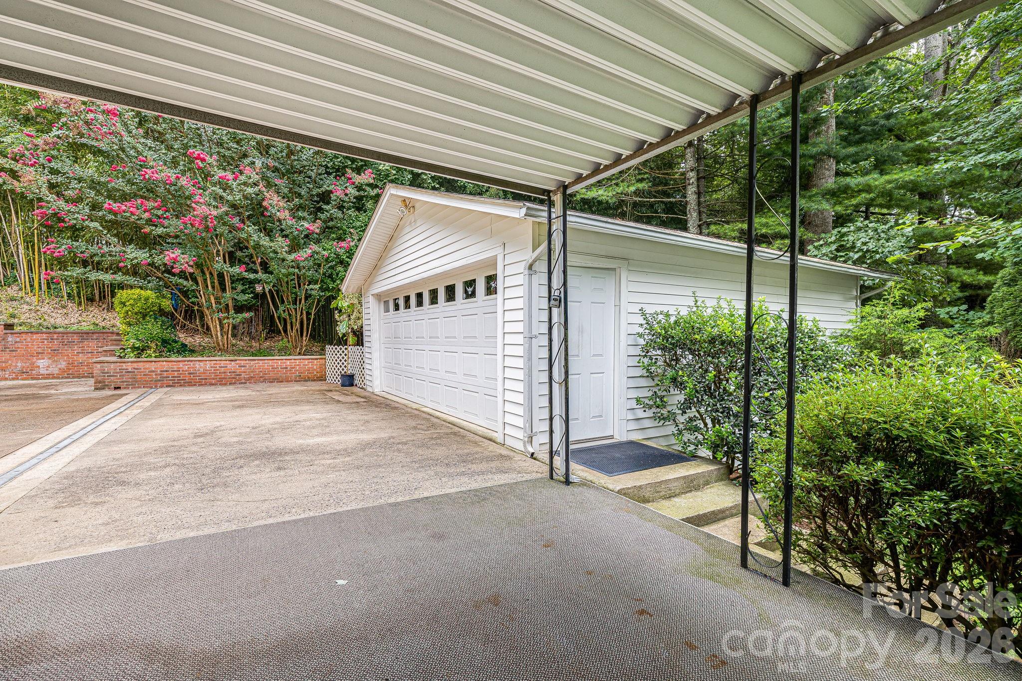 38 Westridge Drive Property Photo 38