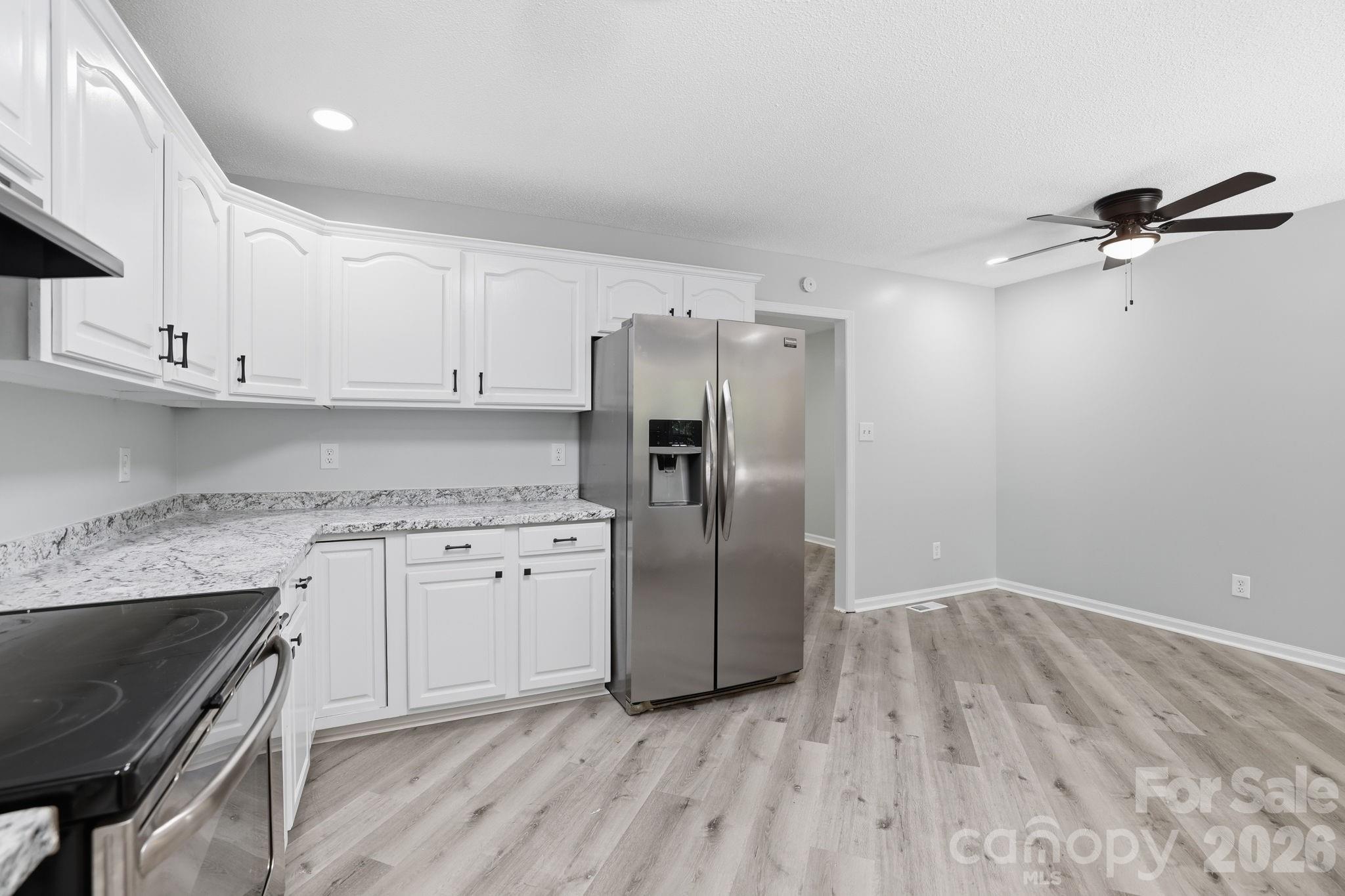 1801 Bridgewood Drive Property Photo 17