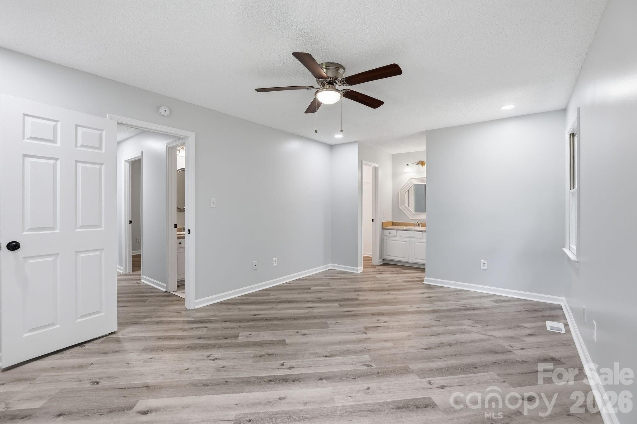 1801 Bridgewood Drive Property Photo 26