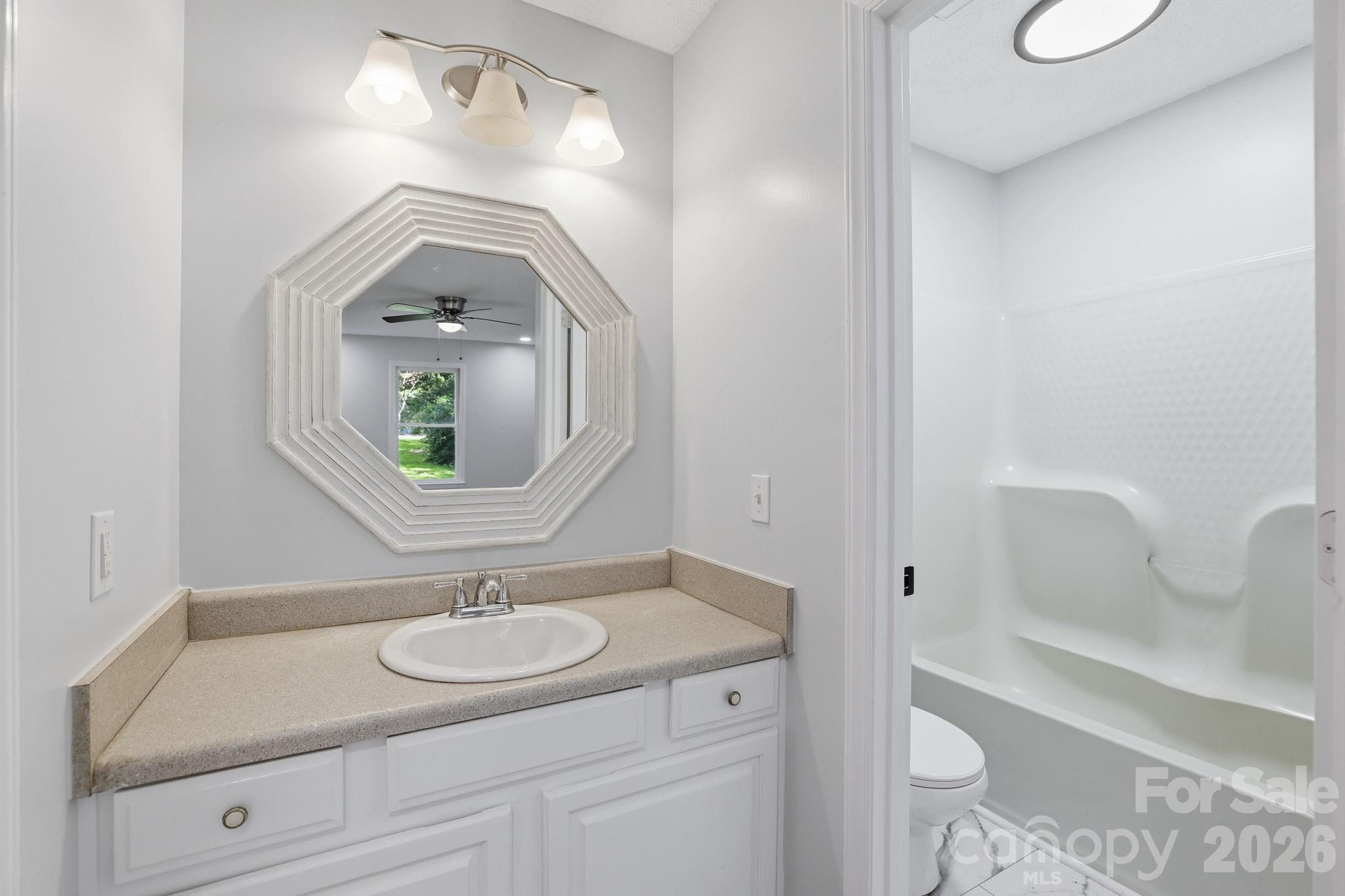 1801 Bridgewood Drive Property Photo 29