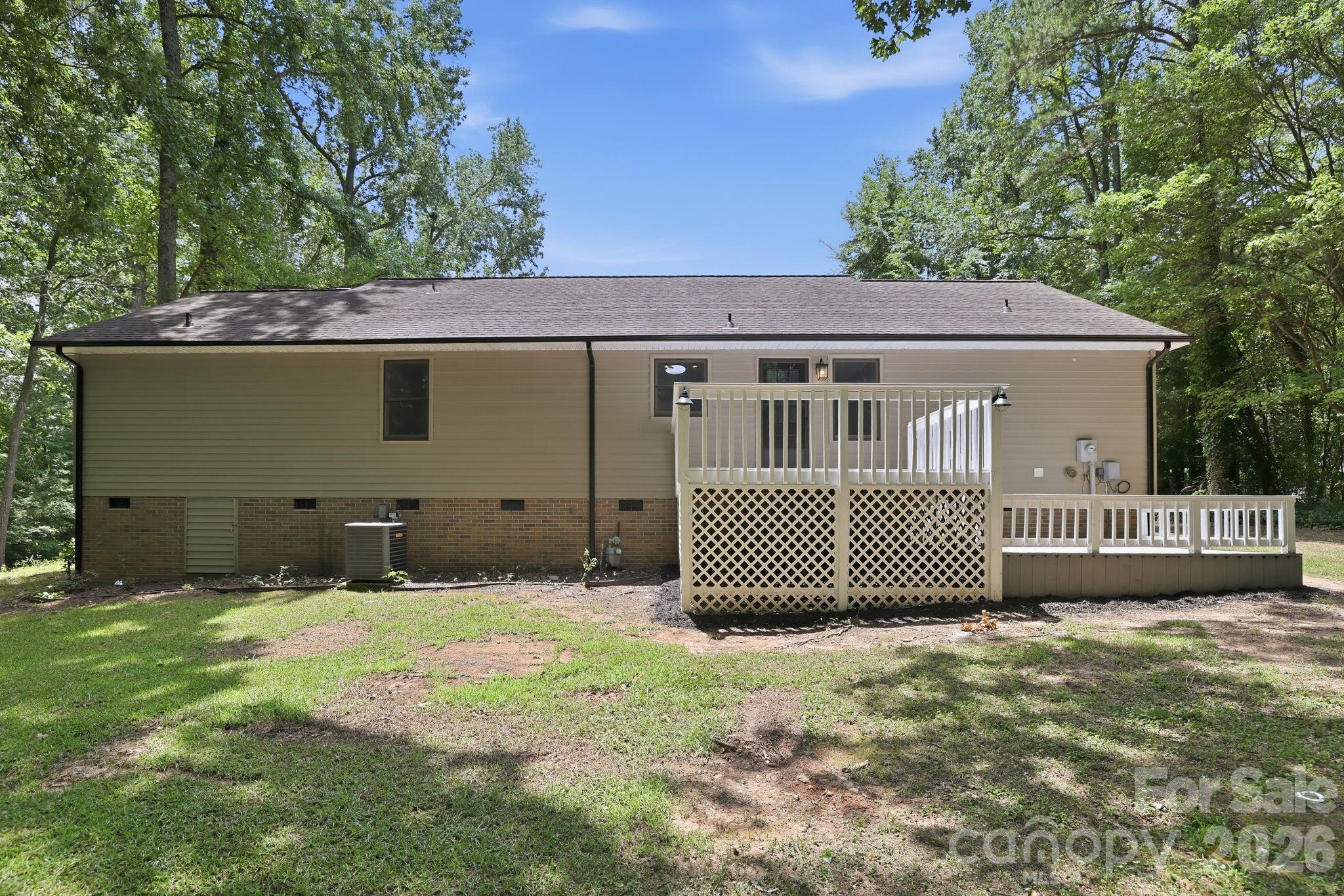 1801 Bridgewood Drive Property Photo 35