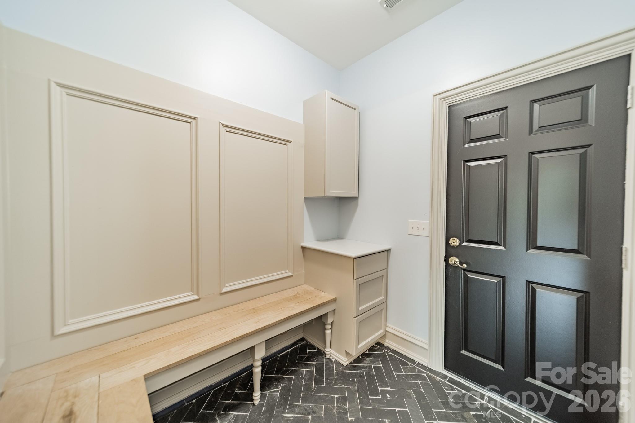 15215 Colonial Park Drive Property Photo 17