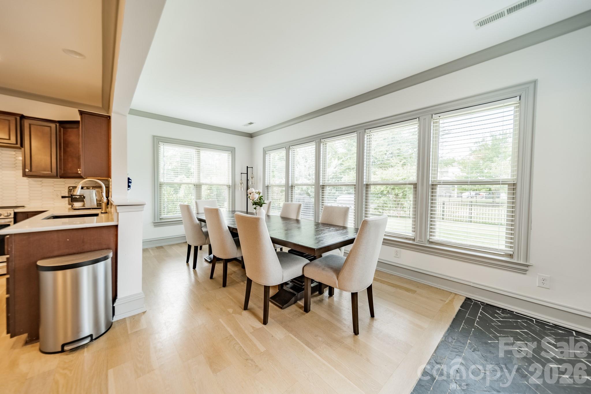 15215 Colonial Park Drive Property Photo 24