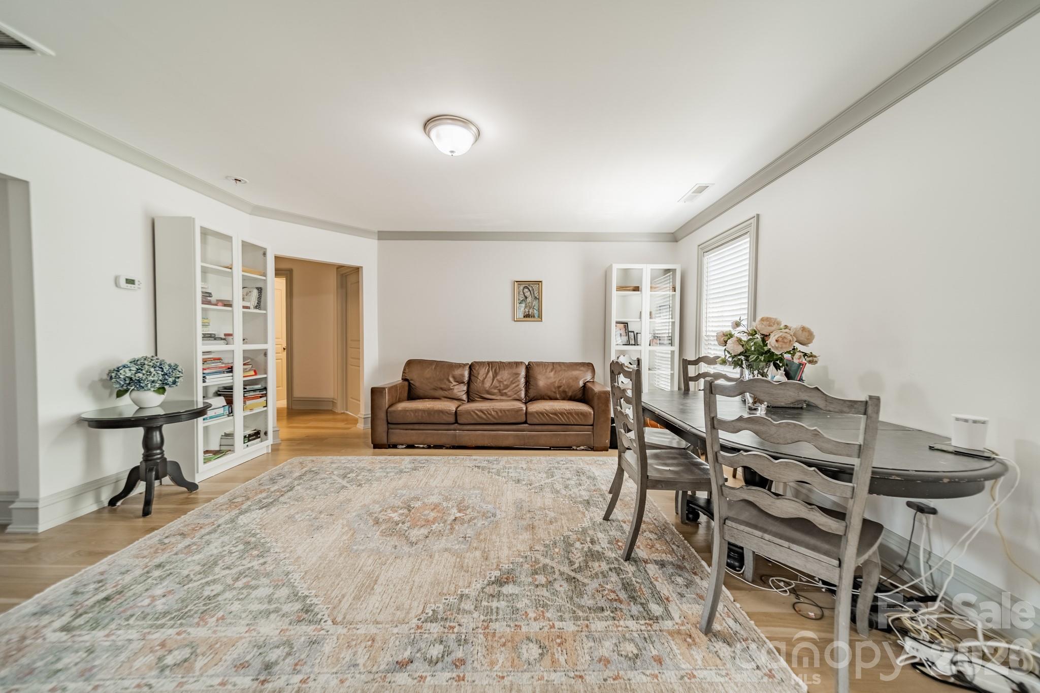 15215 Colonial Park Drive Property Photo 31