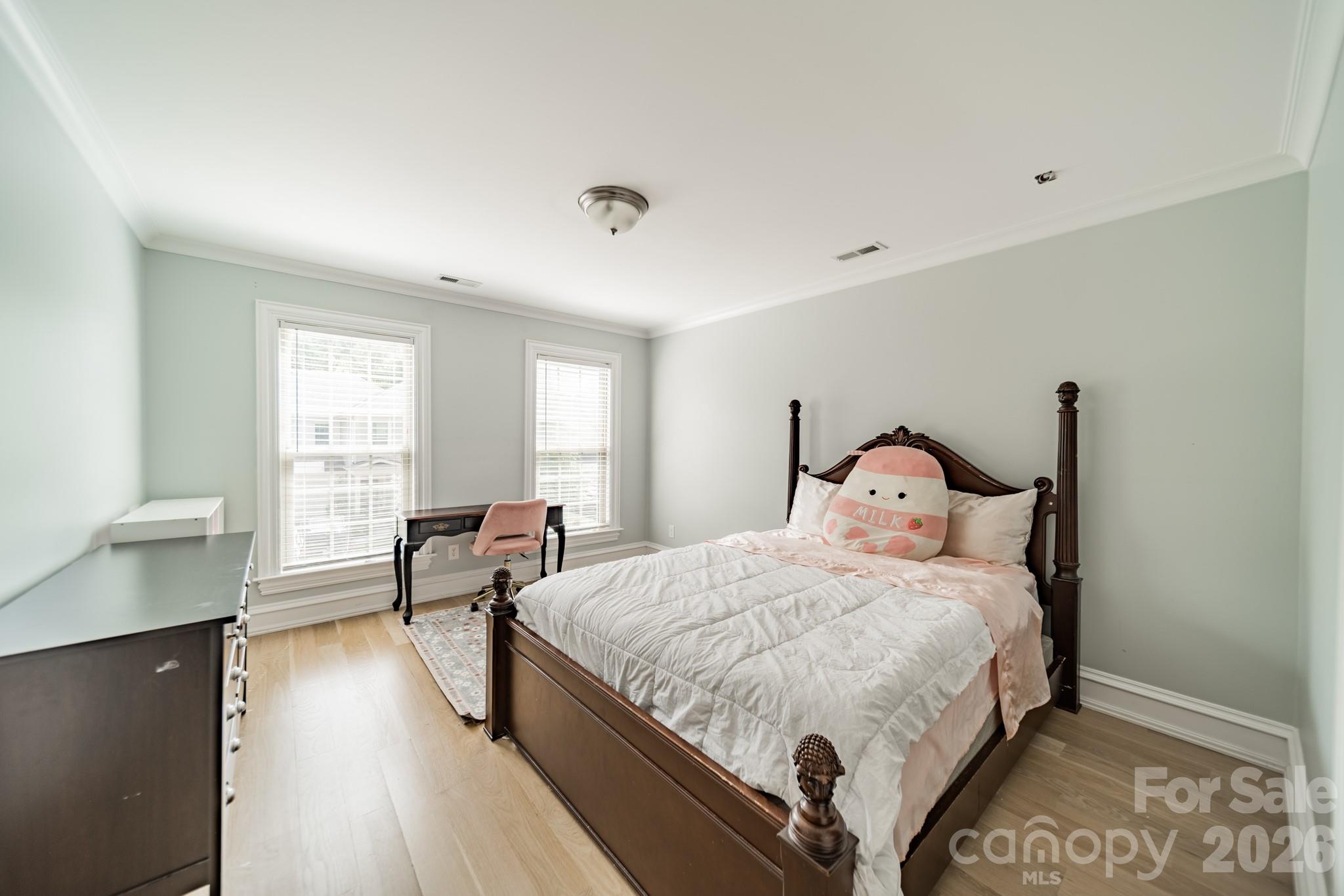 15215 Colonial Park Drive Property Photo 33