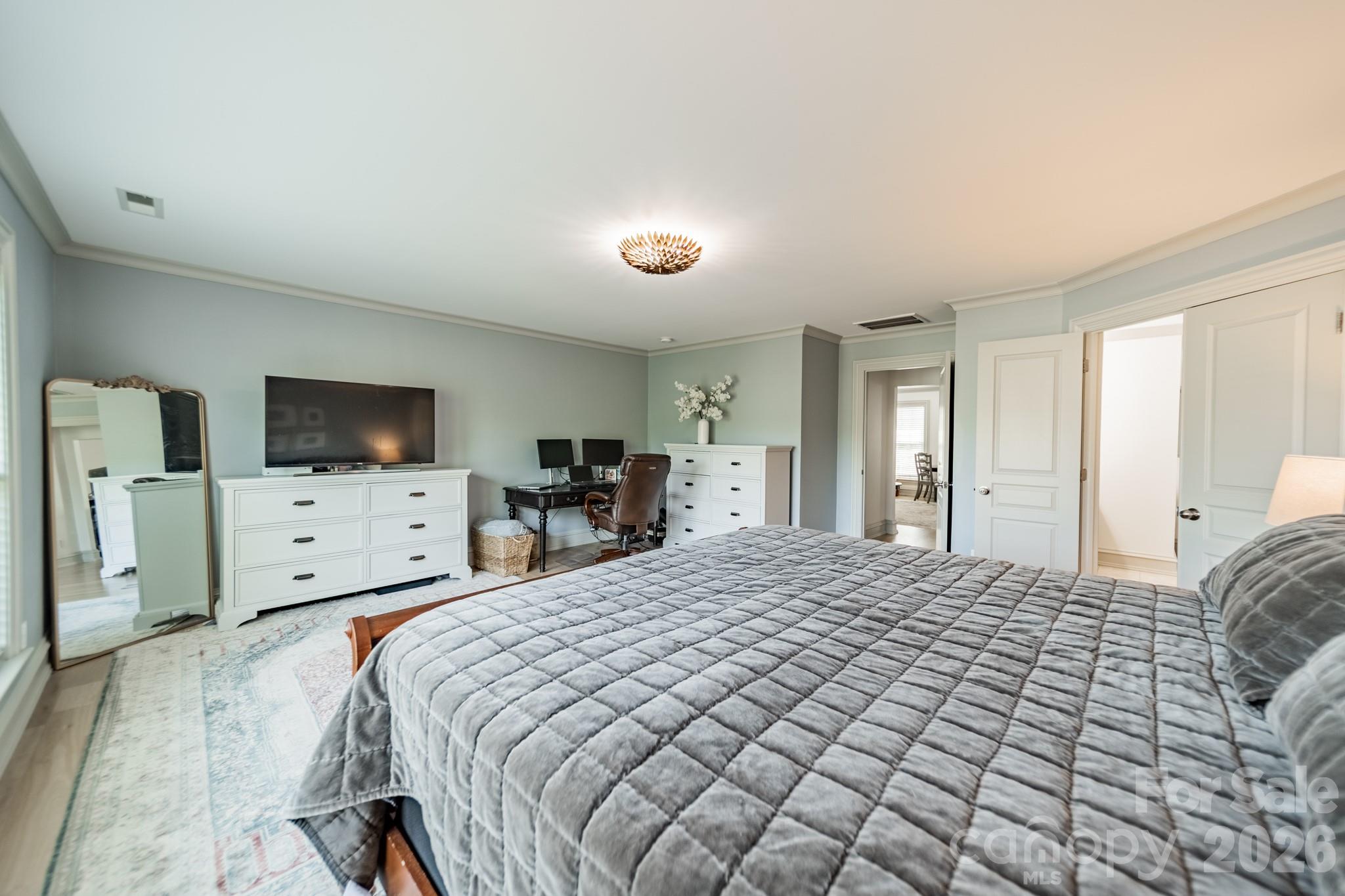 15215 Colonial Park Drive Property Photo 40
