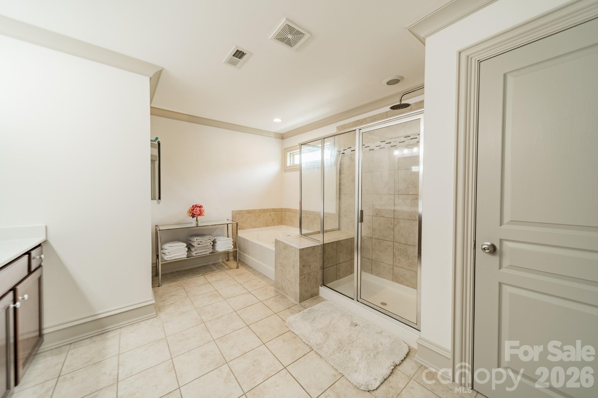 15215 Colonial Park Drive Property Photo 42