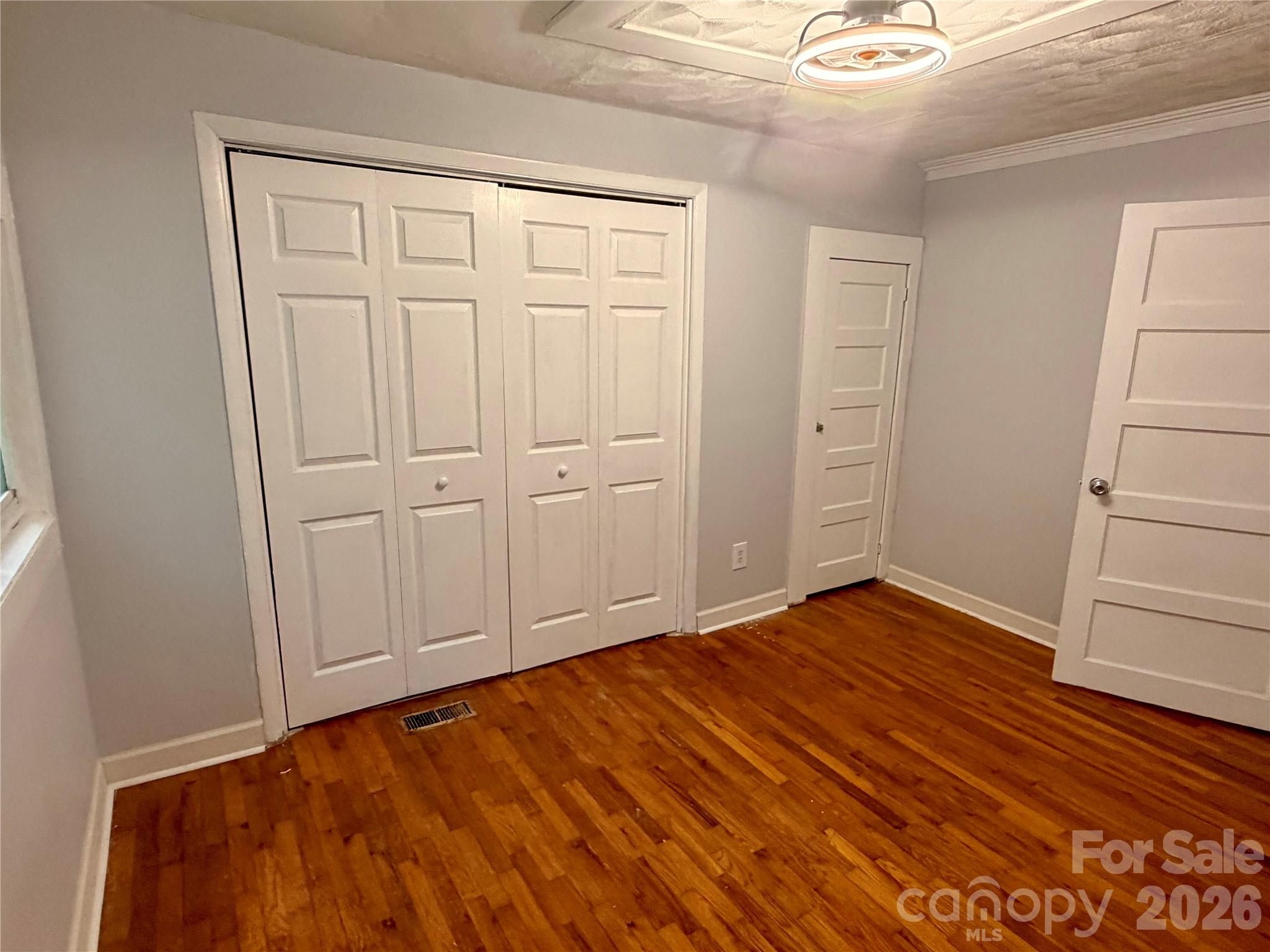 321 Cline Avenue Property Photo 10