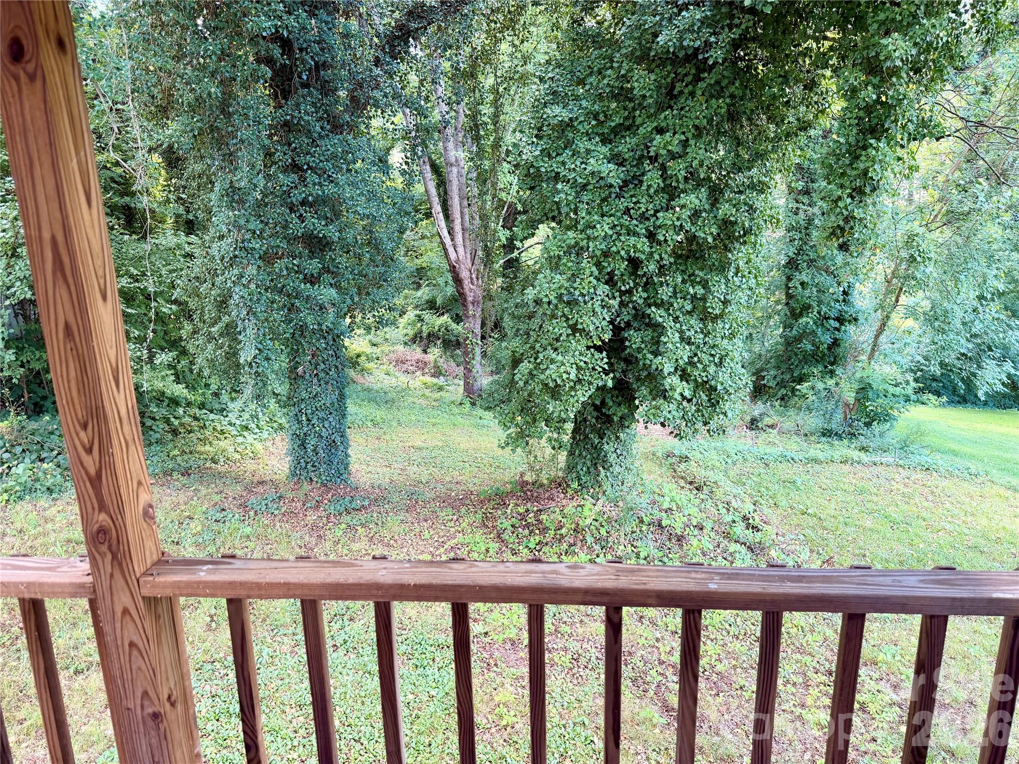 321 Cline Avenue Property Photo 12