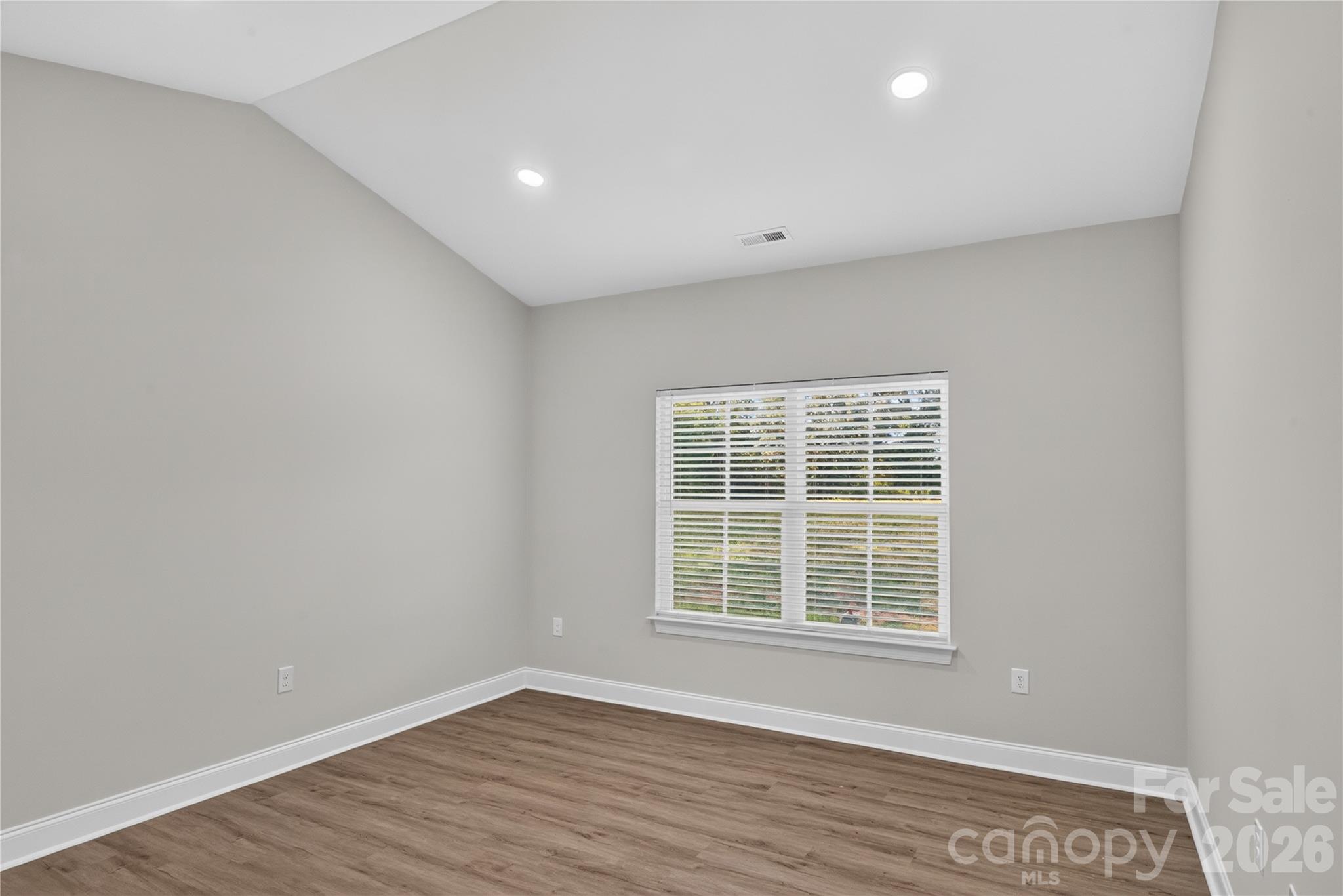 687 Deadmon Road Property Photo 19