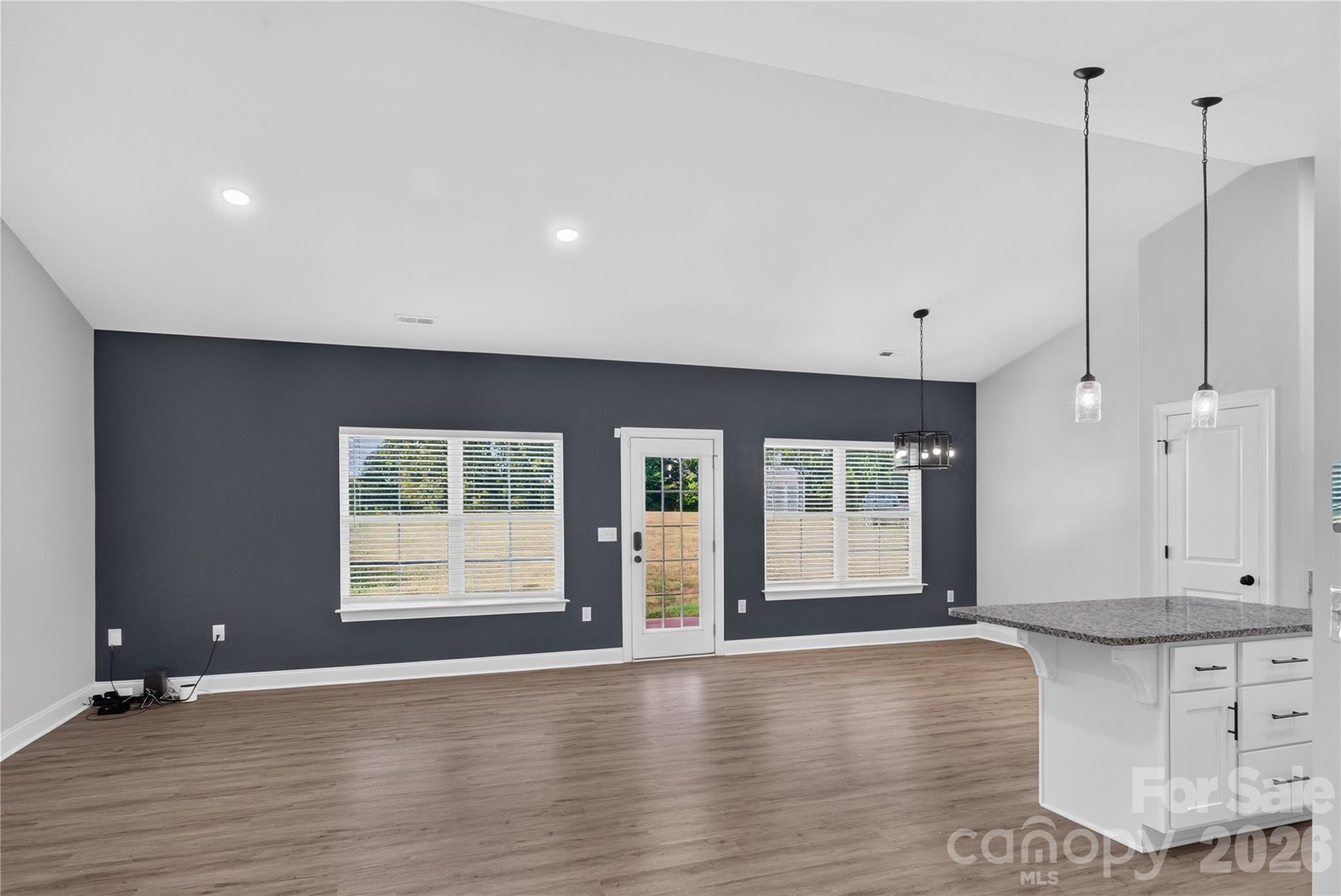 687 Deadmon Road Property Photo 24