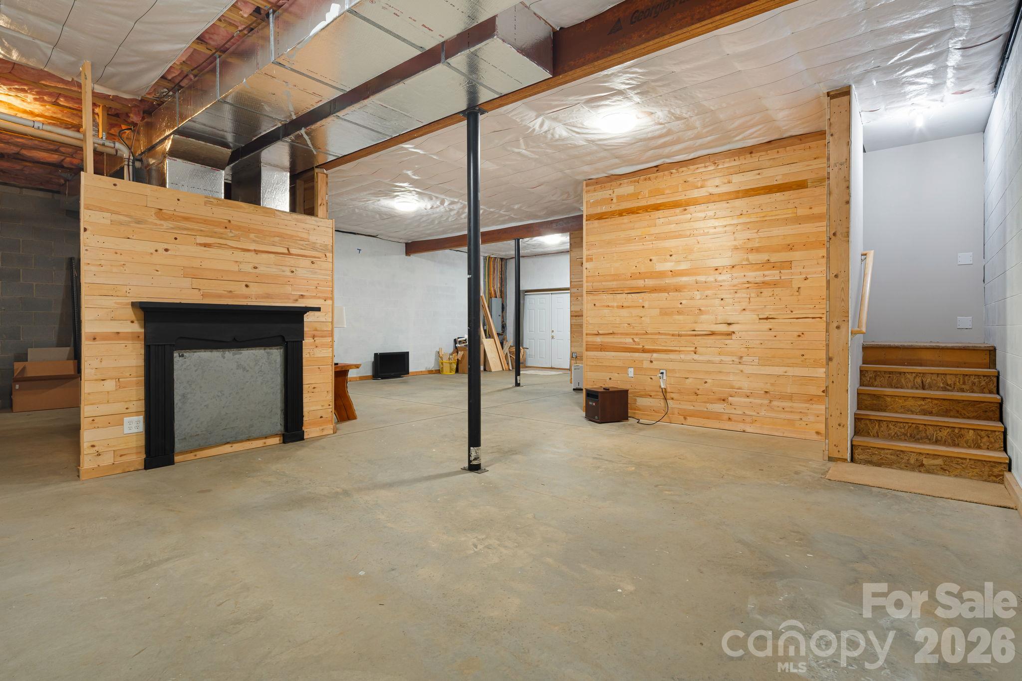 95 Ashworth Drive Property Photo 29