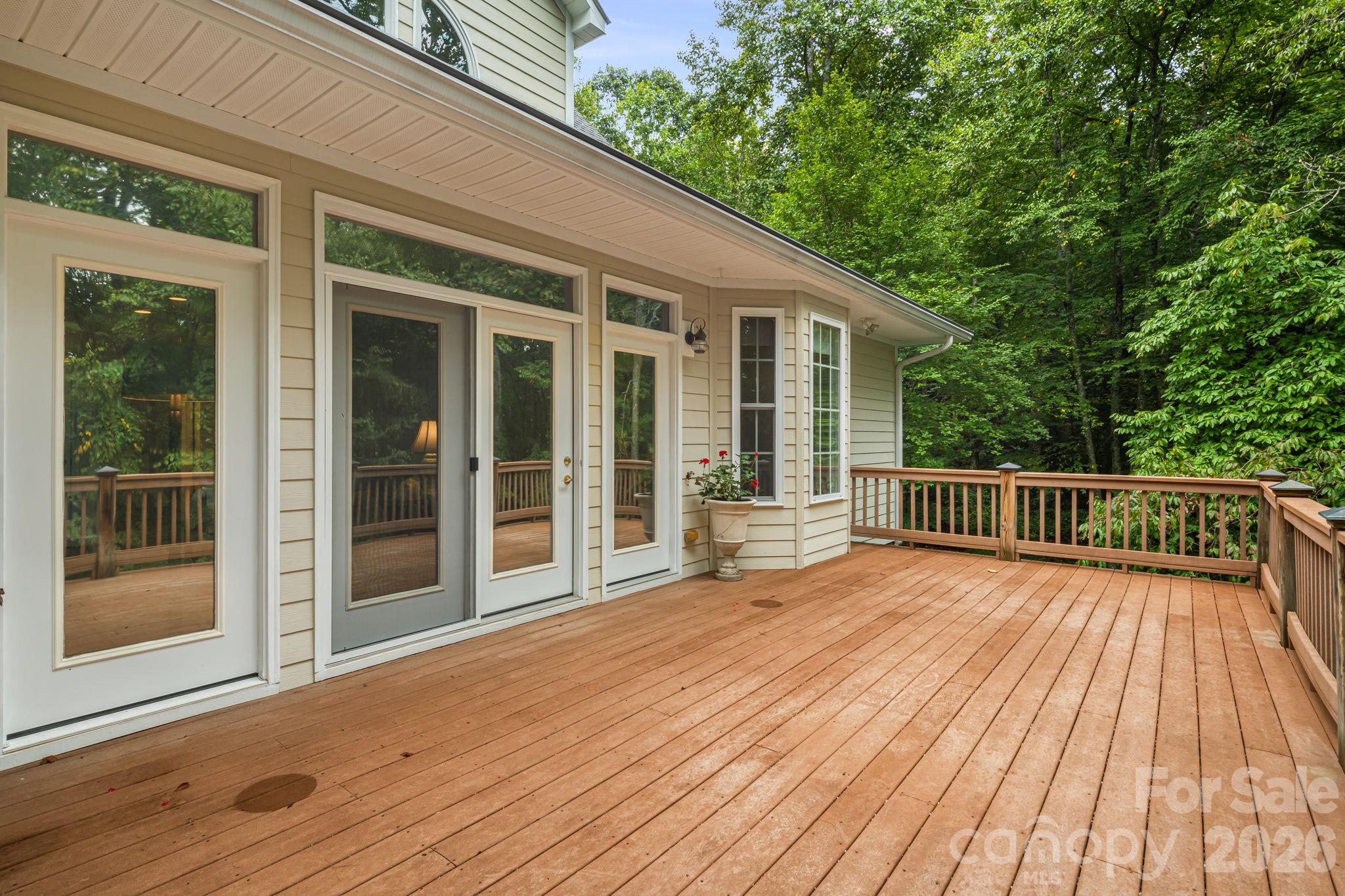 95 Ashworth Drive Property Photo 35