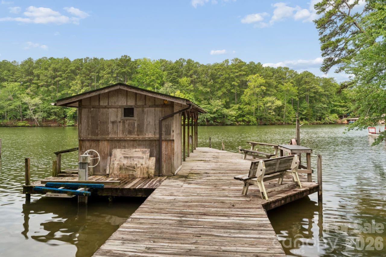 9781 Pine Tree Road Property Photo 21