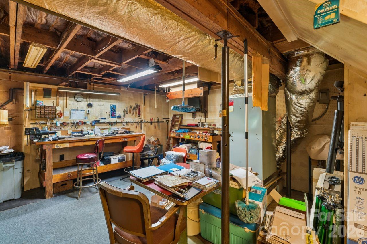 9781 Pine Tree Road Property Photo 42