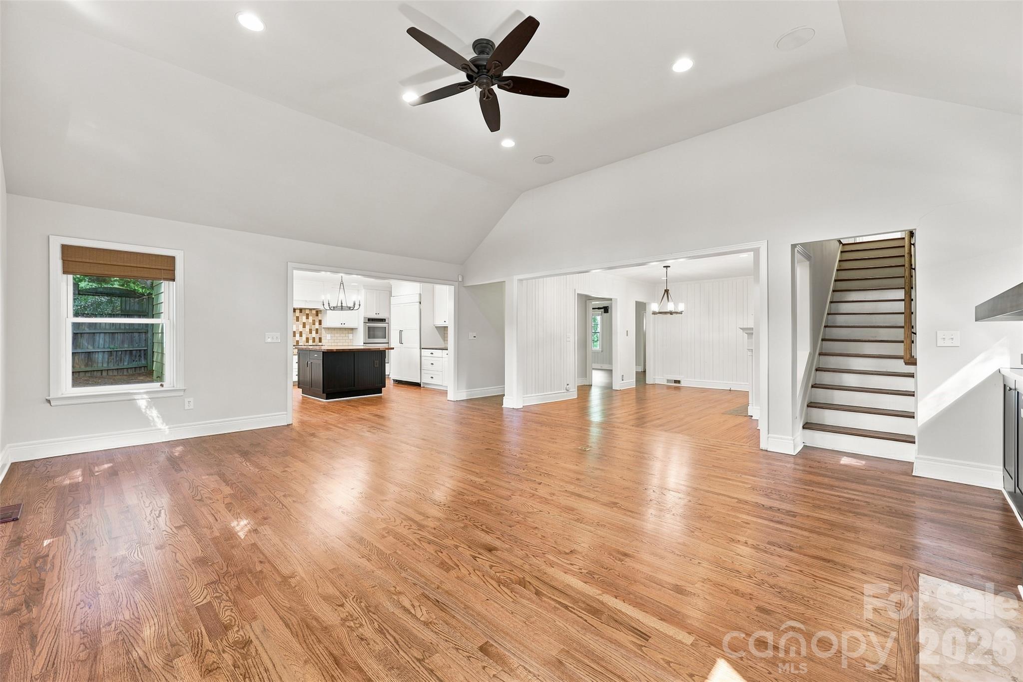 4467 Woodlark Lane Property Photo 8