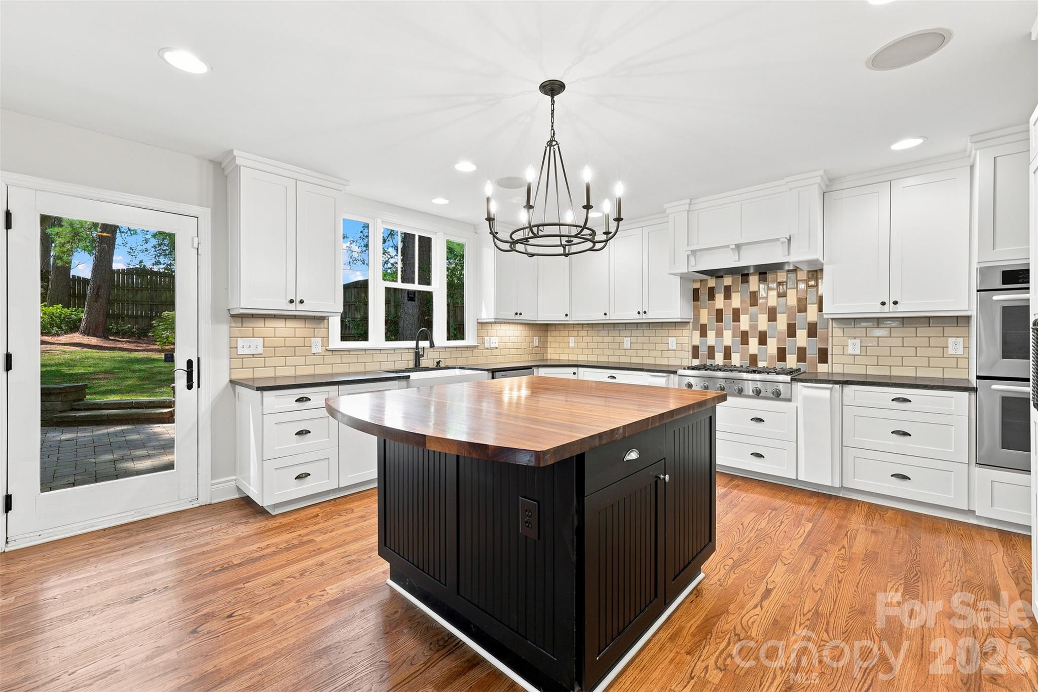 4467 Woodlark Lane Property Photo 15