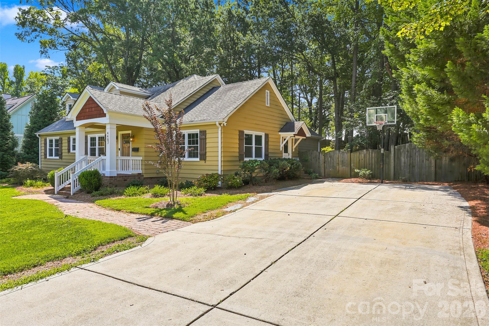 4467 Woodlark Lane Property Photo 34