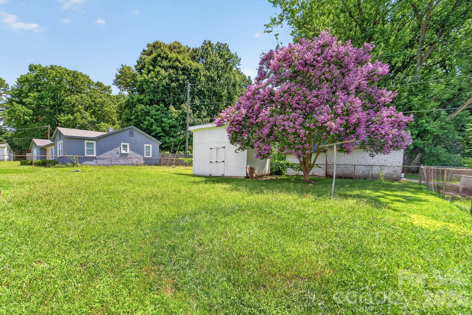 4723 Northaven Drive Property Photo 6