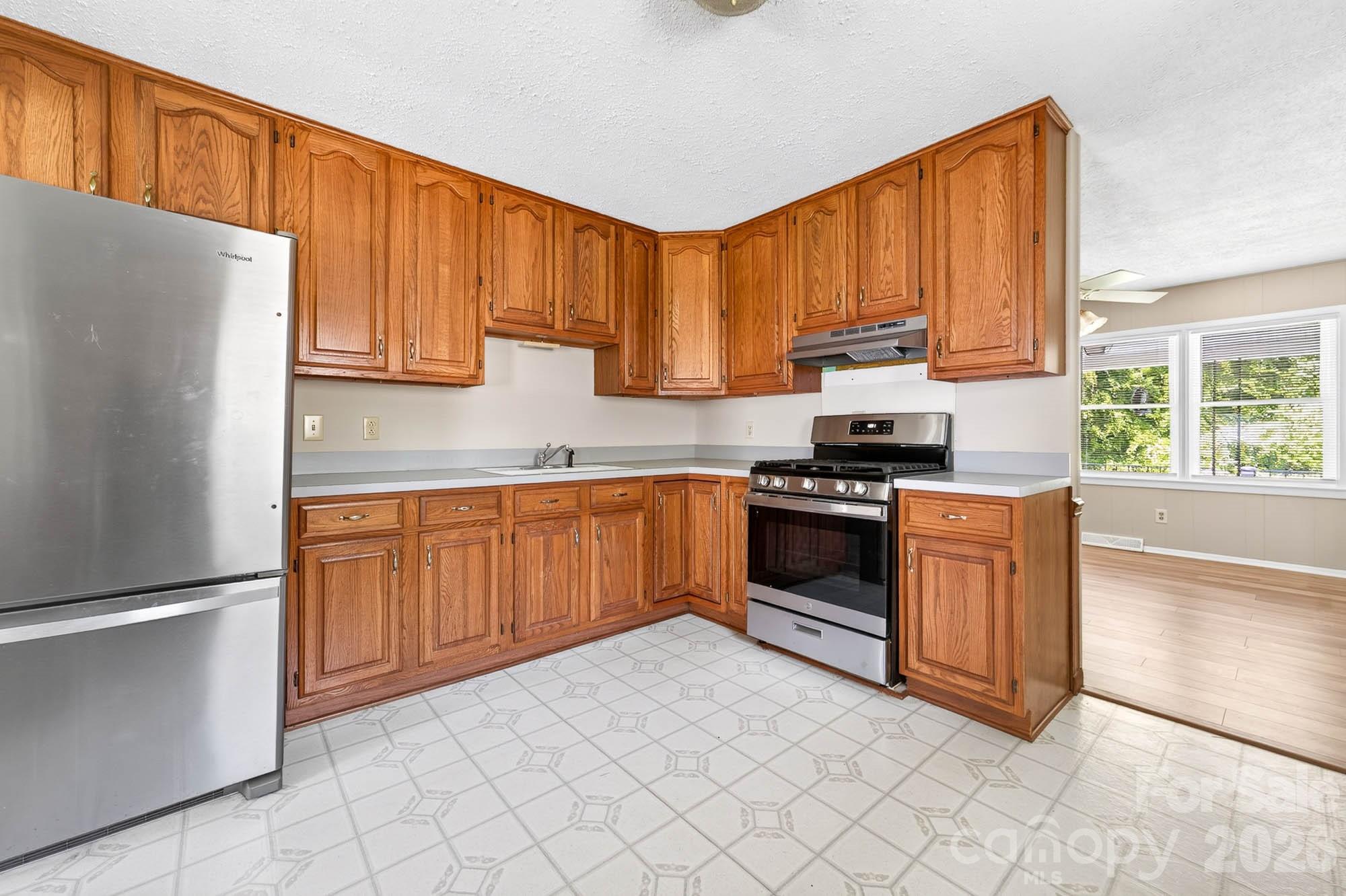 4723 Northaven Drive Property Photo 11