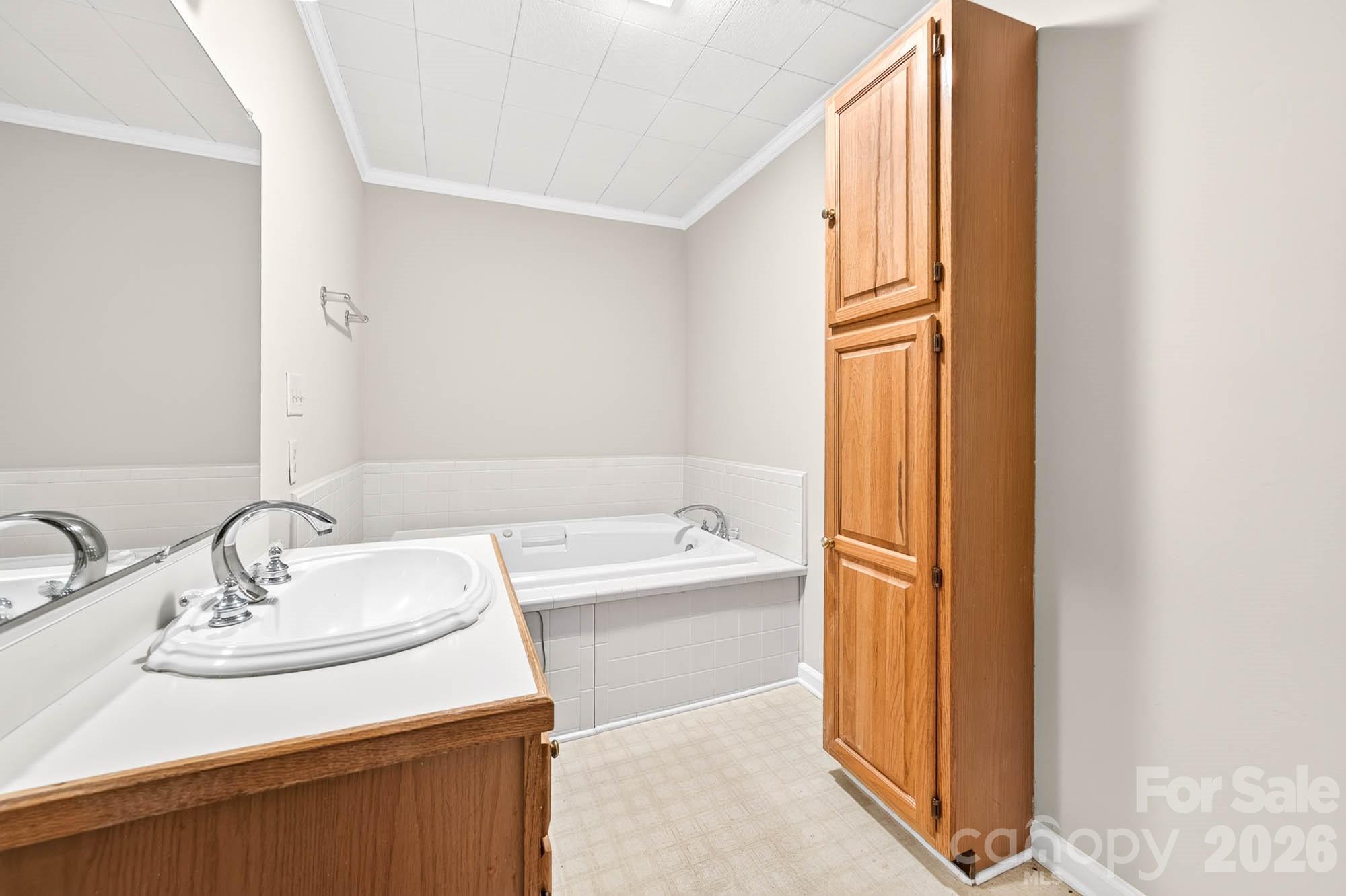 4723 Northaven Drive Property Photo 18