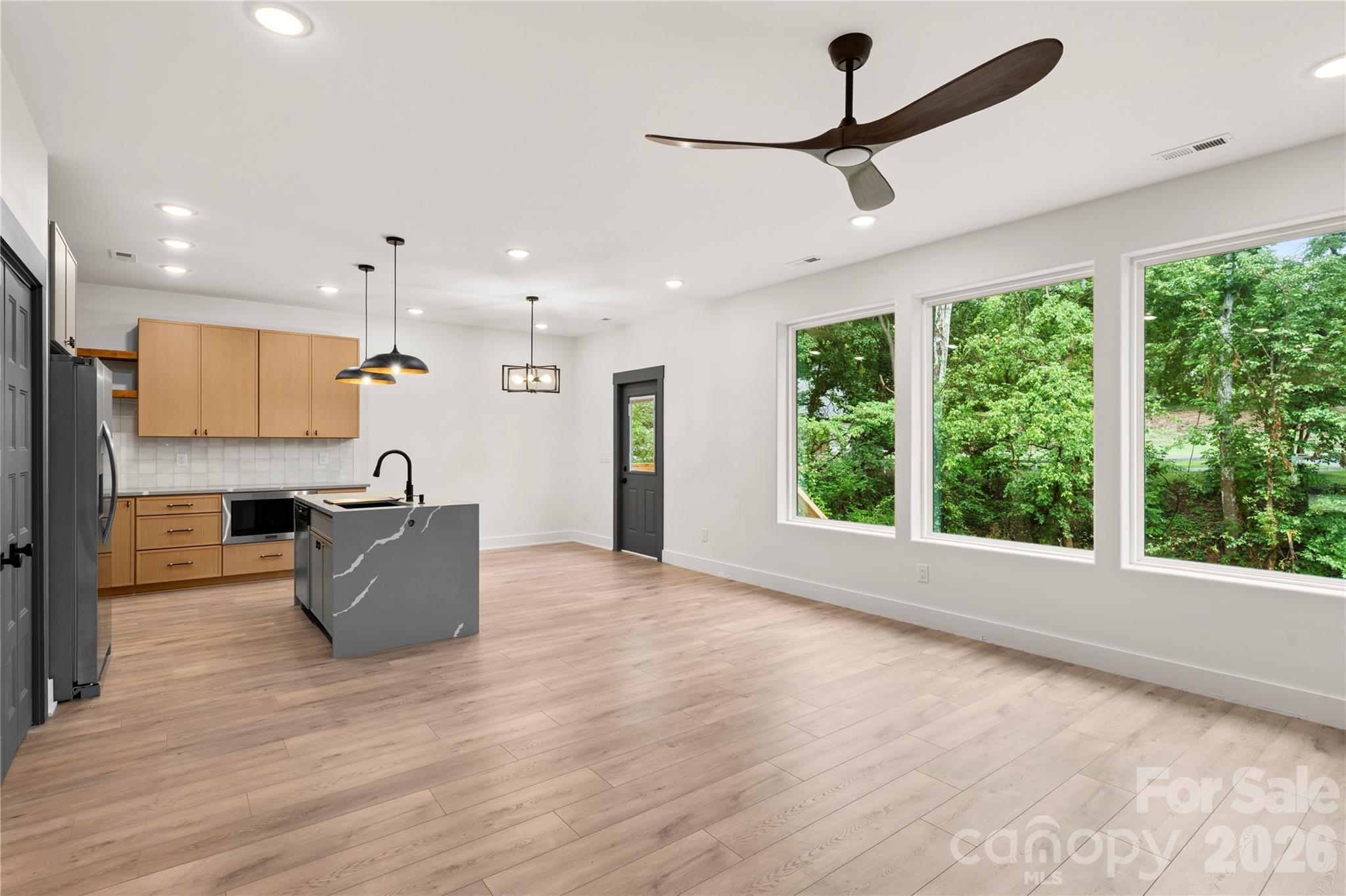 3161 Huffman Street Property Photo 18