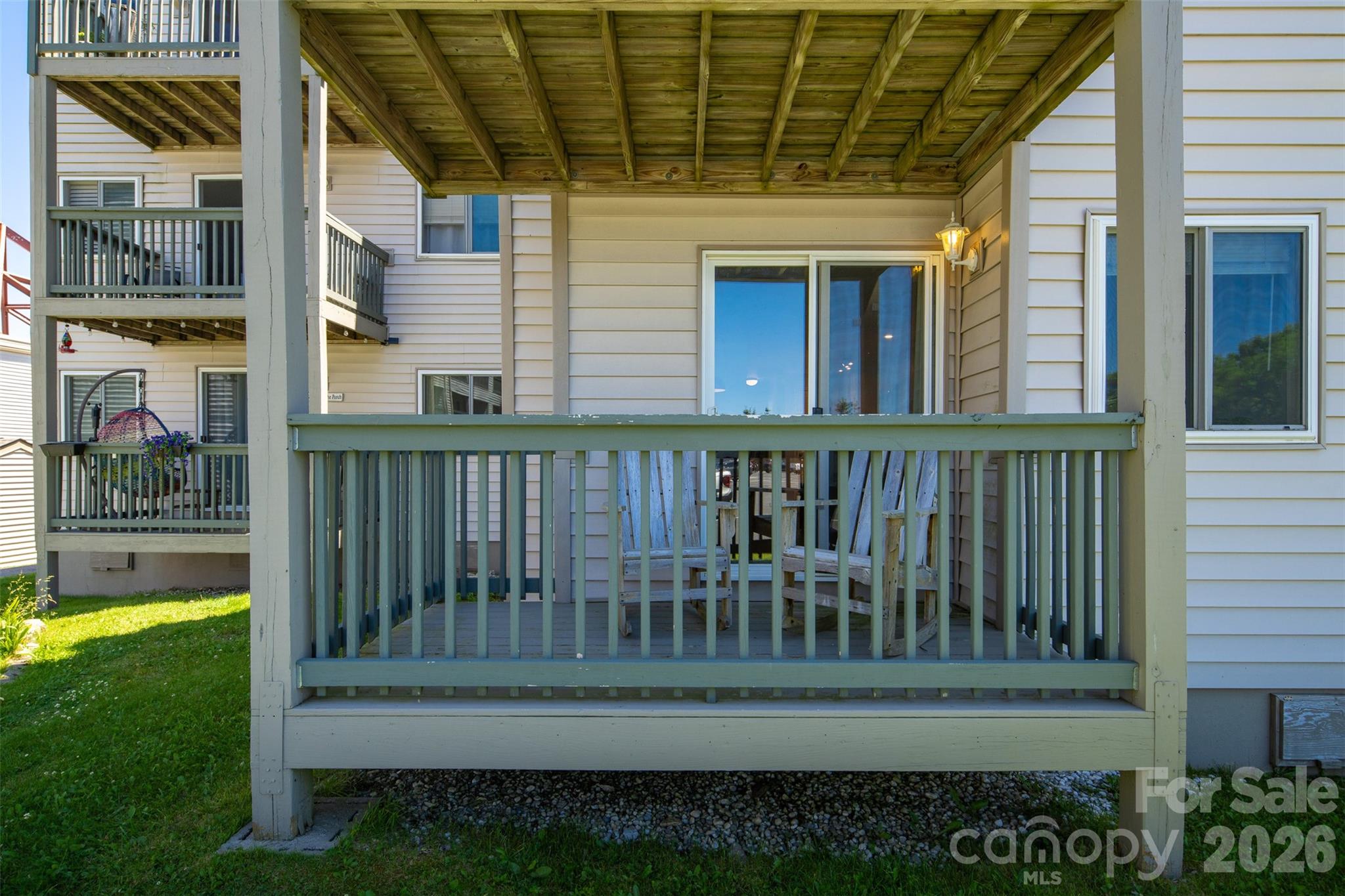 301 Pinnacle Inn Road 1110 Property Photo 17