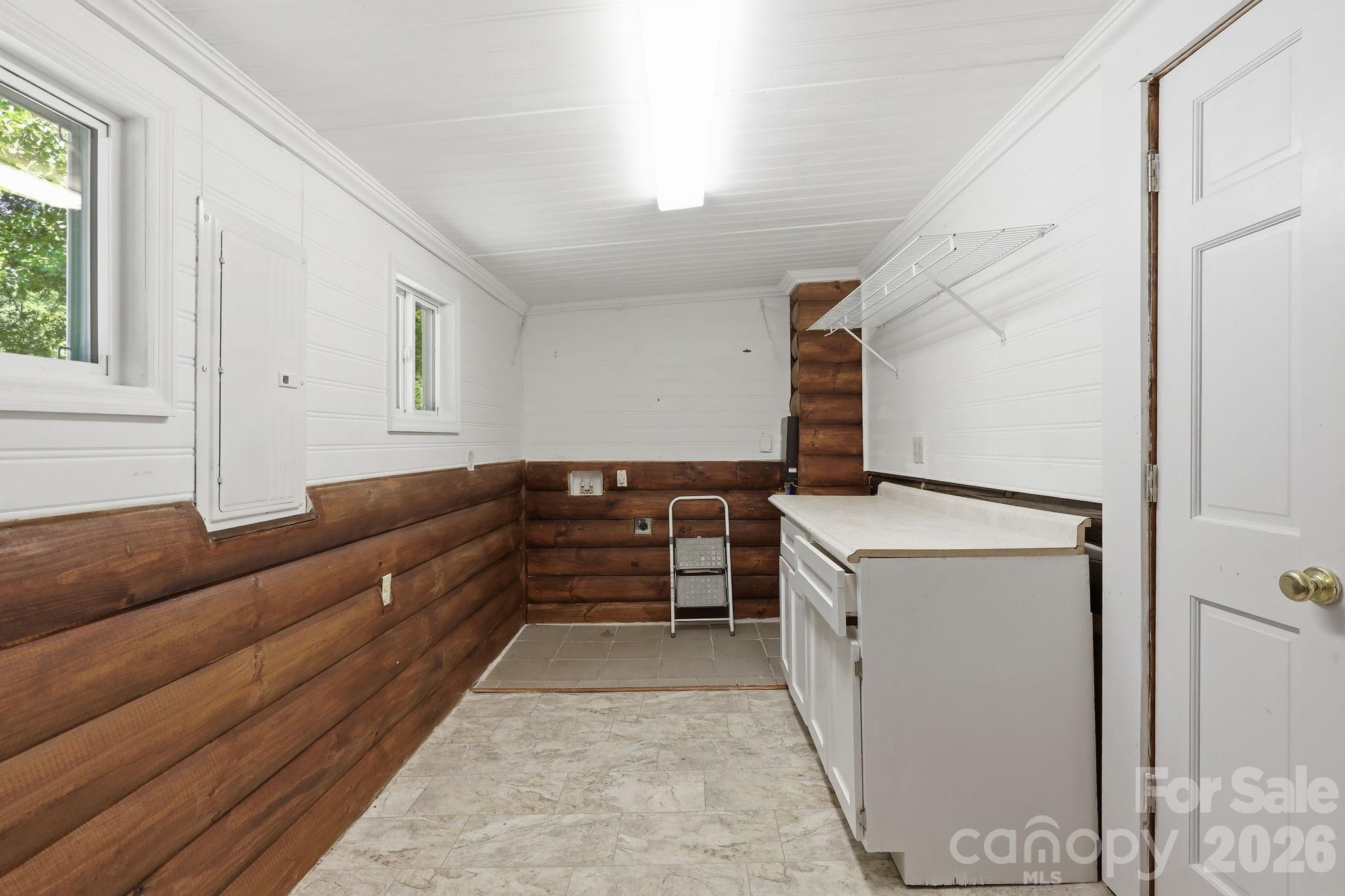 114 Beacon Hill Property Photo 18