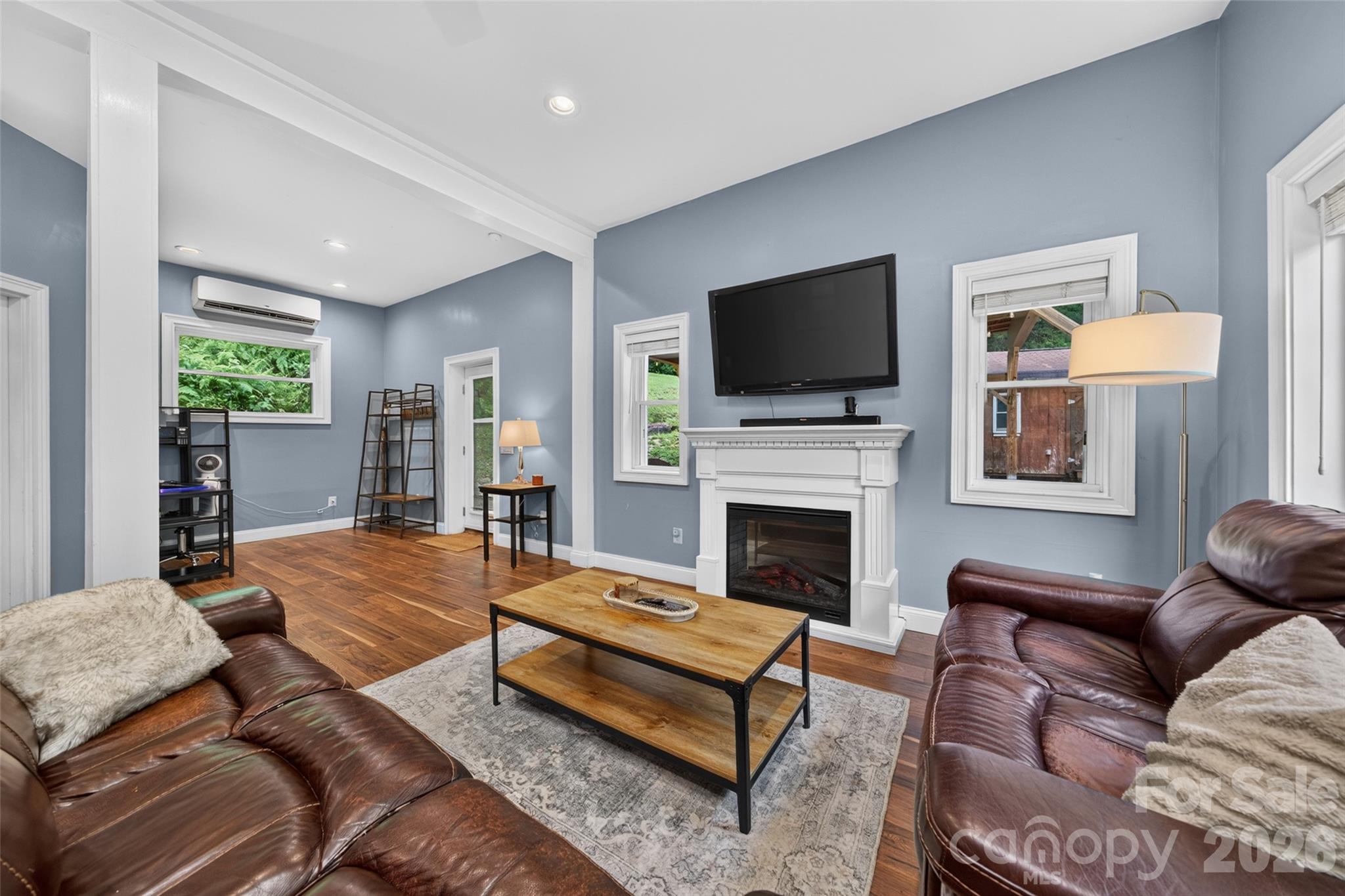3882 New Leicester Highway Property Photo 8