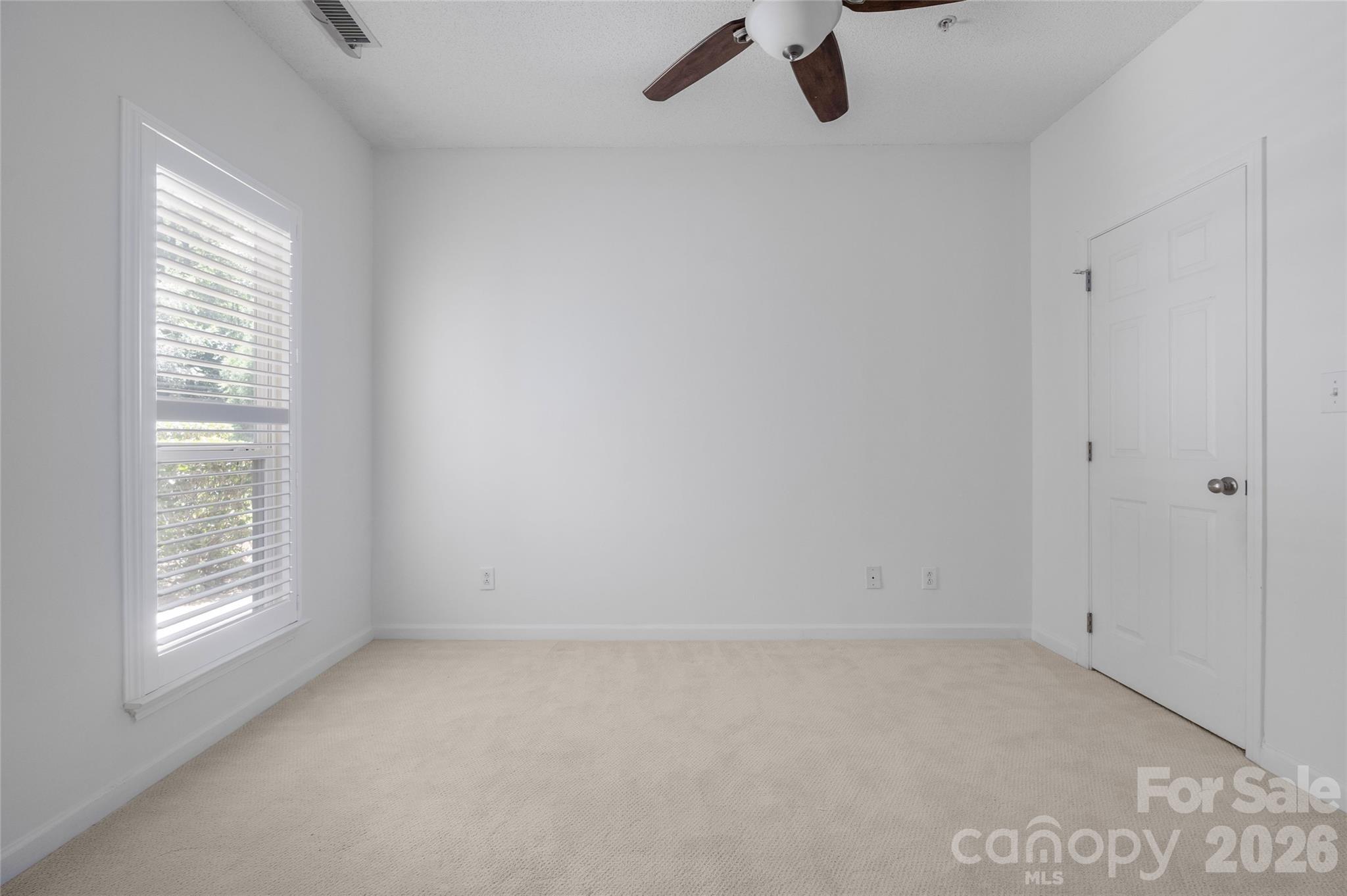 18840 Nautical Drive 64 Property Photo 36