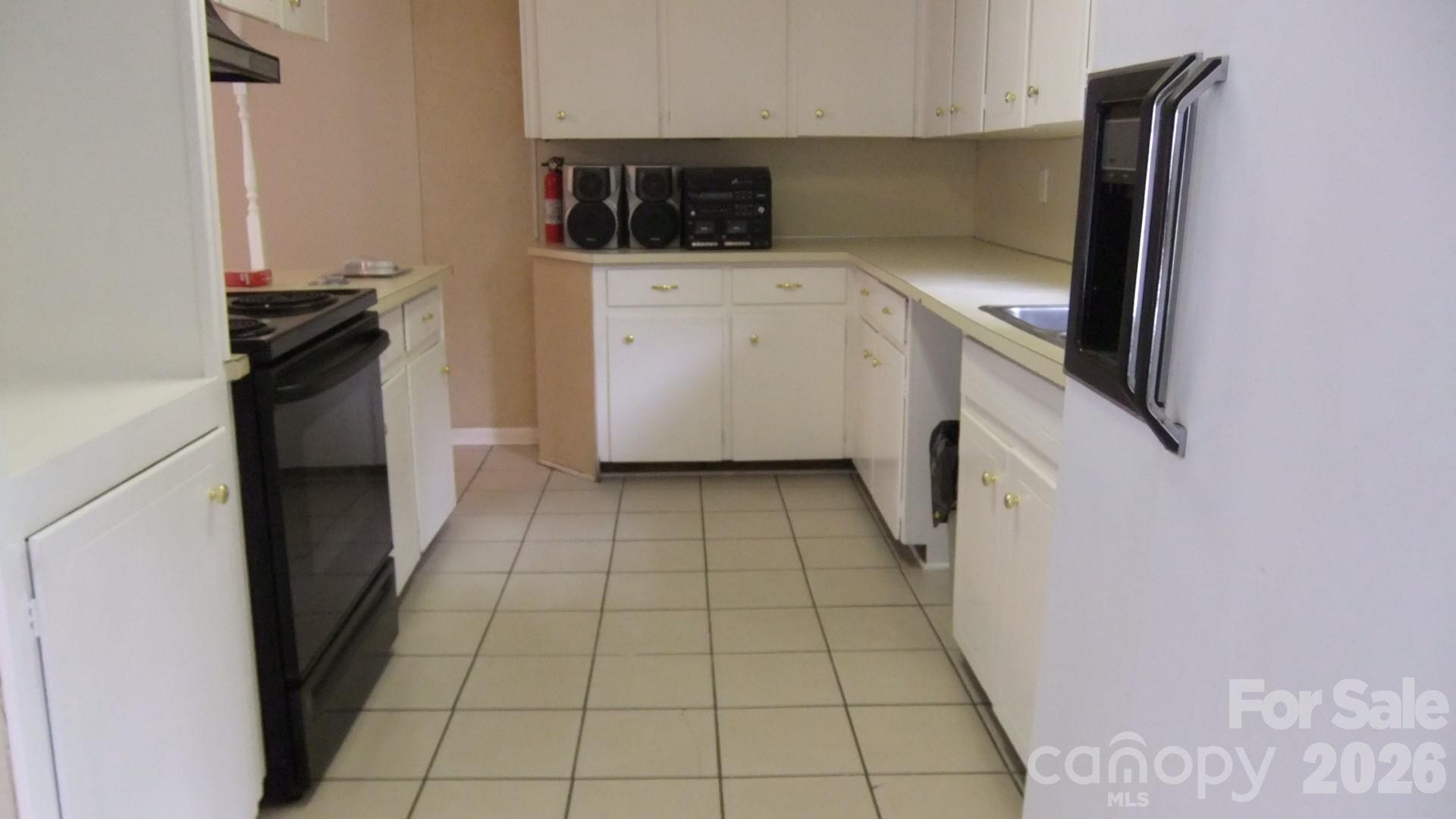 1629 And 1631 Harris Road Property Photo 3