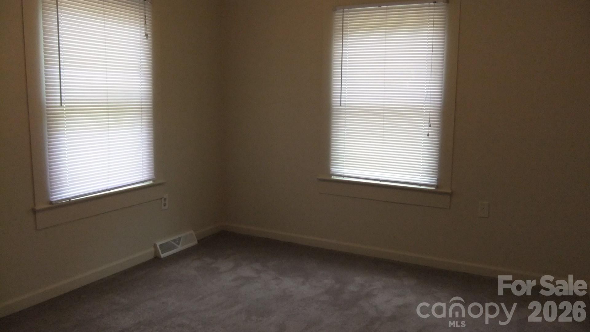 1629 And 1631 Harris Road Property Photo 5
