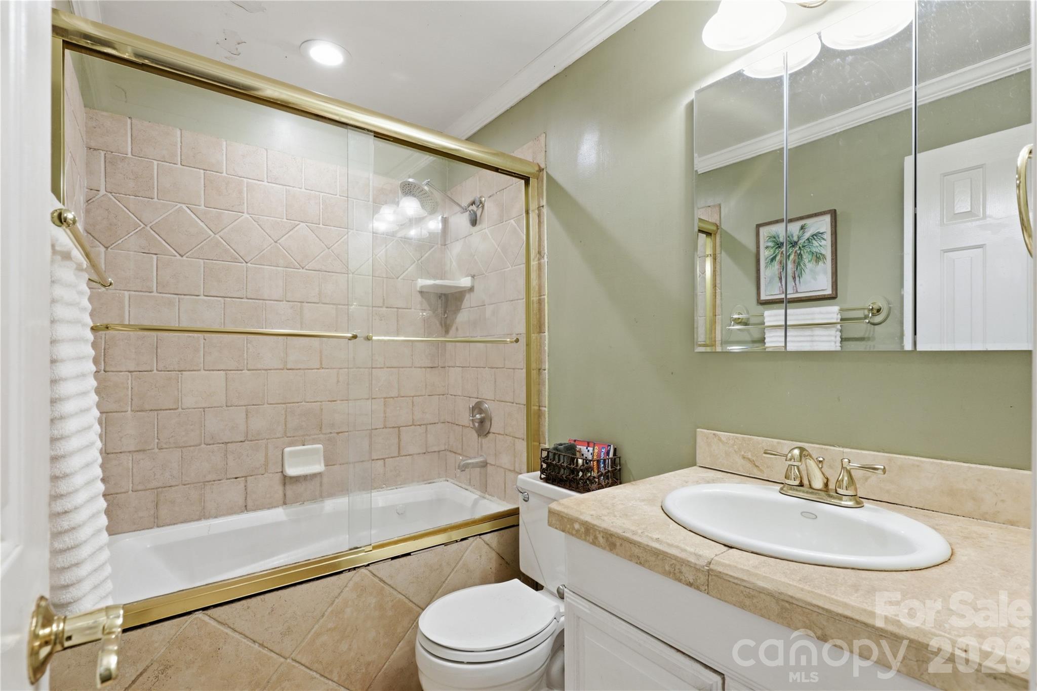 21013 Entrada Drive Property Photo 12