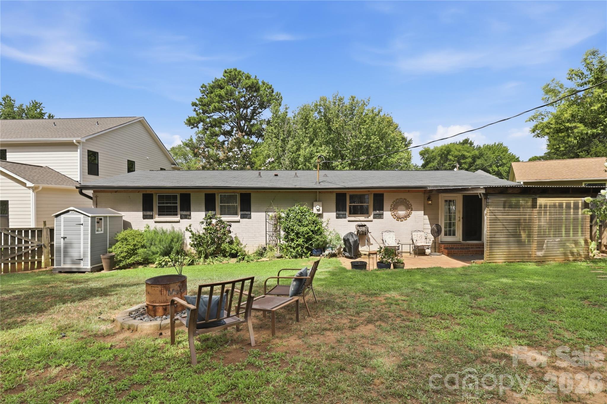 21013 Entrada Drive Property Photo 21
