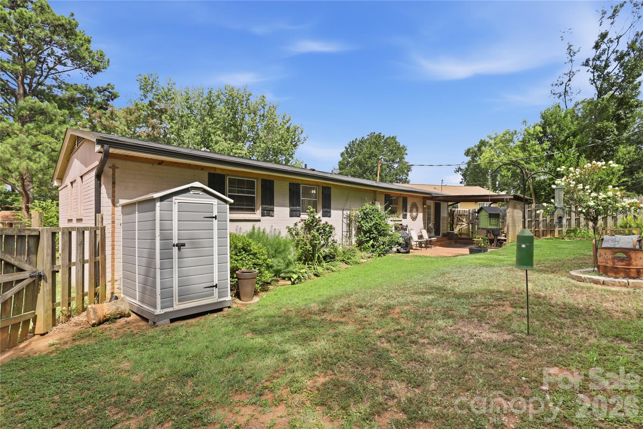 21013 Entrada Drive Property Photo 22