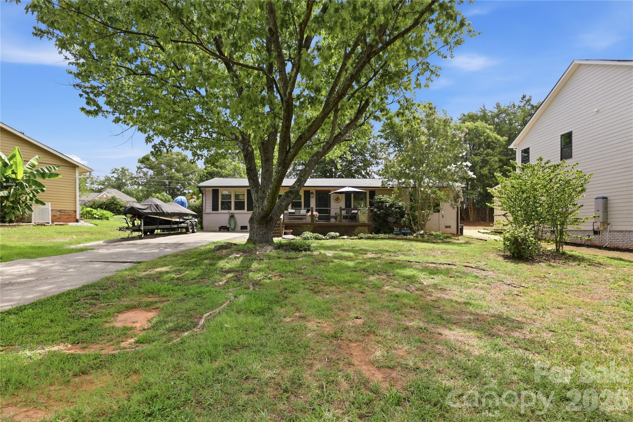 21013 Entrada Drive Property Photo 29