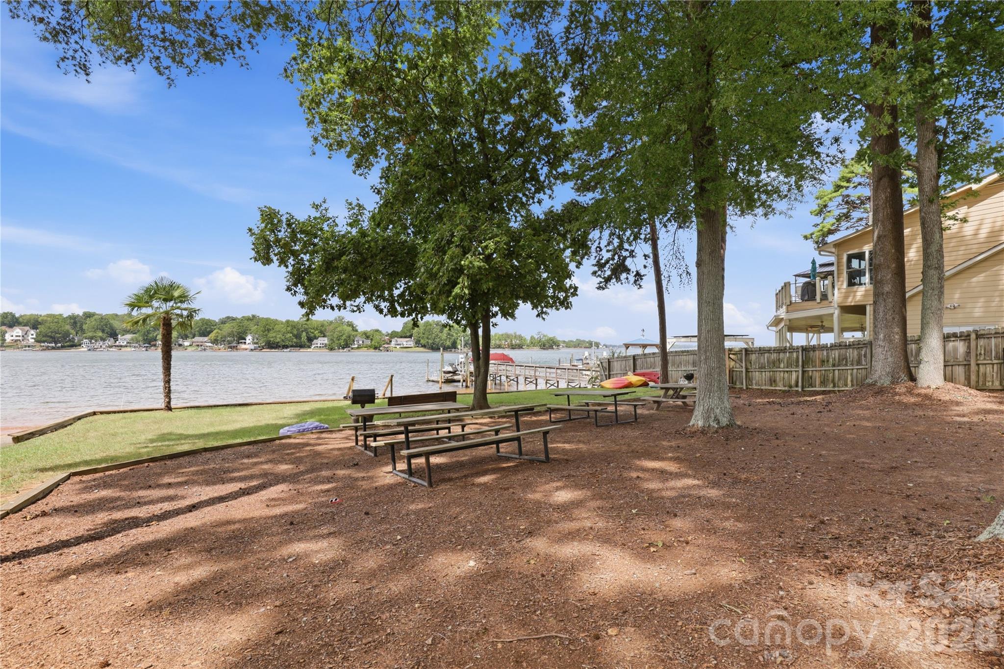 21013 Entrada Drive Property Photo 37