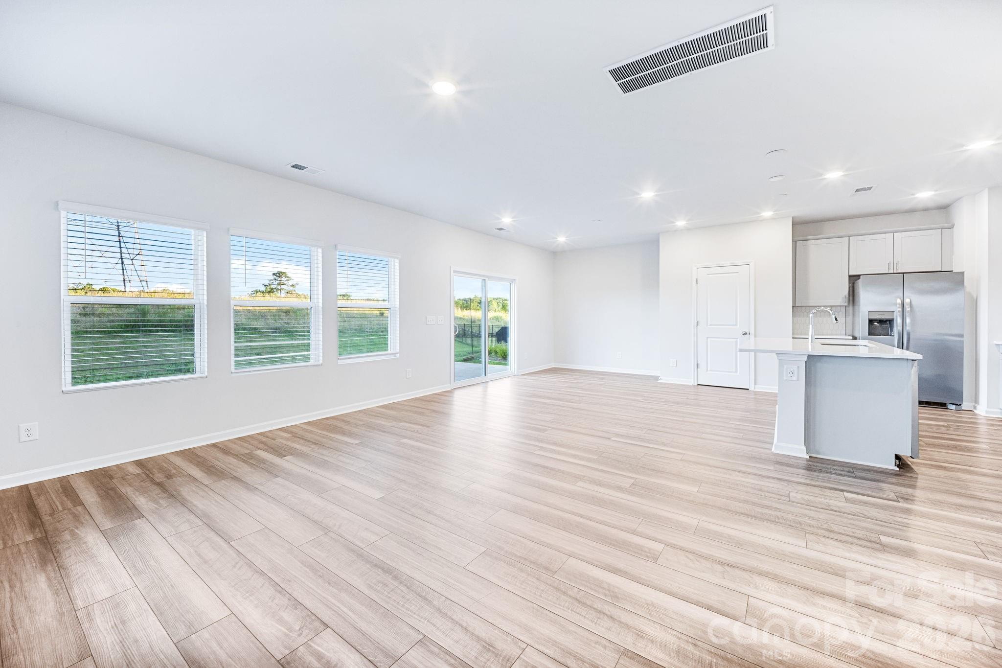 4203 Evening Trail Property Photo 6