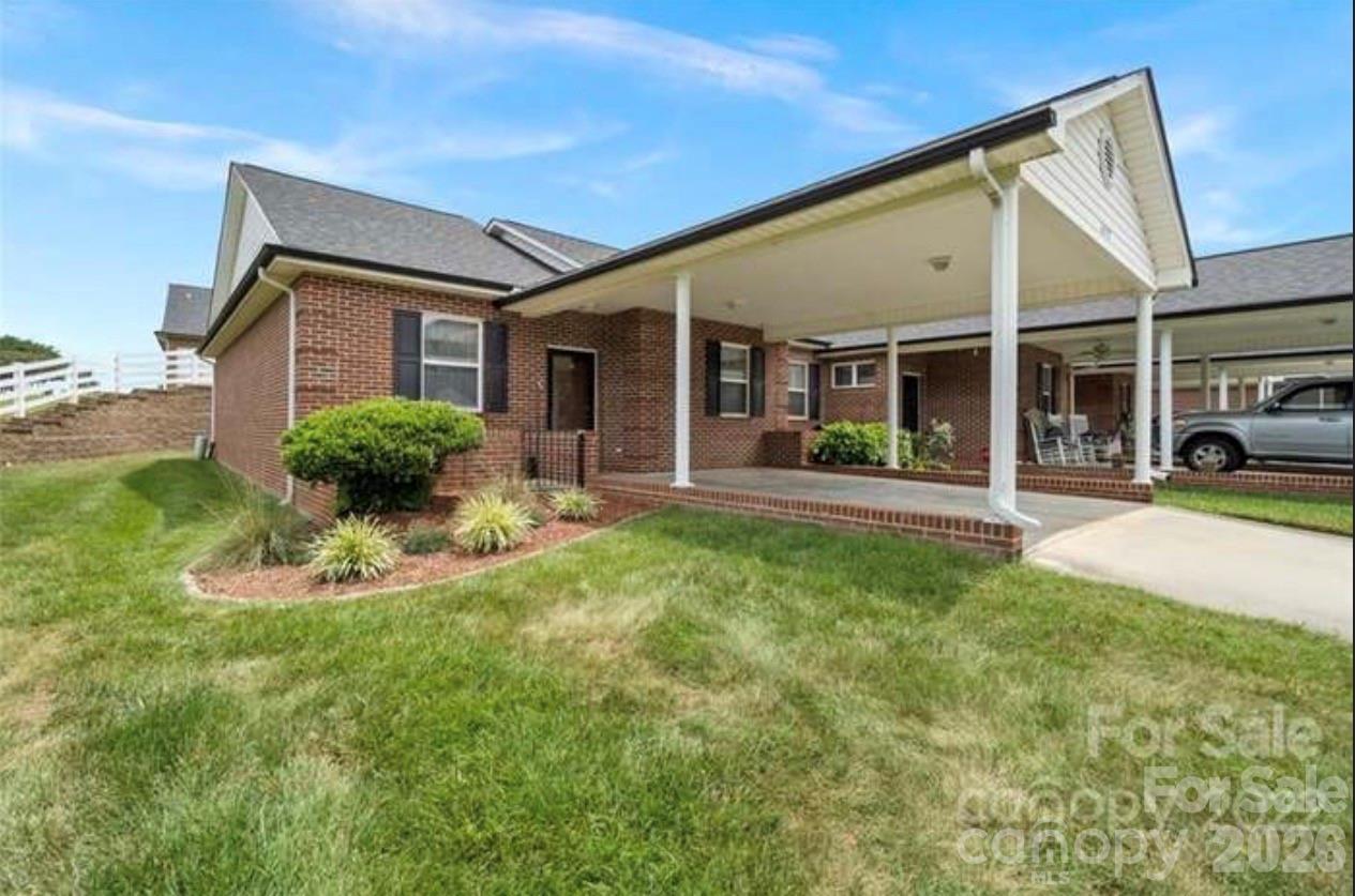 6277 Iris Court Property Photo 1